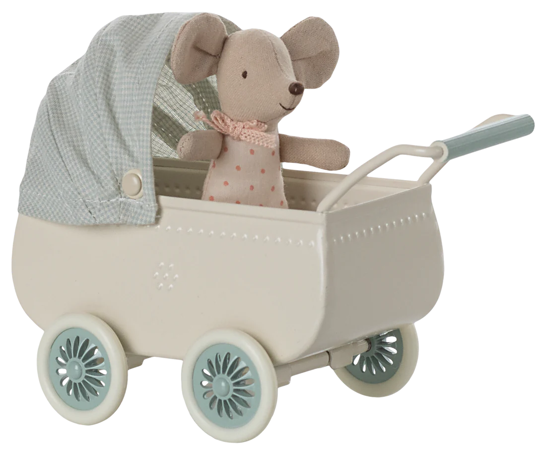 Maileg Barnevogn - Barnevogn Med Baby Mus i Mint