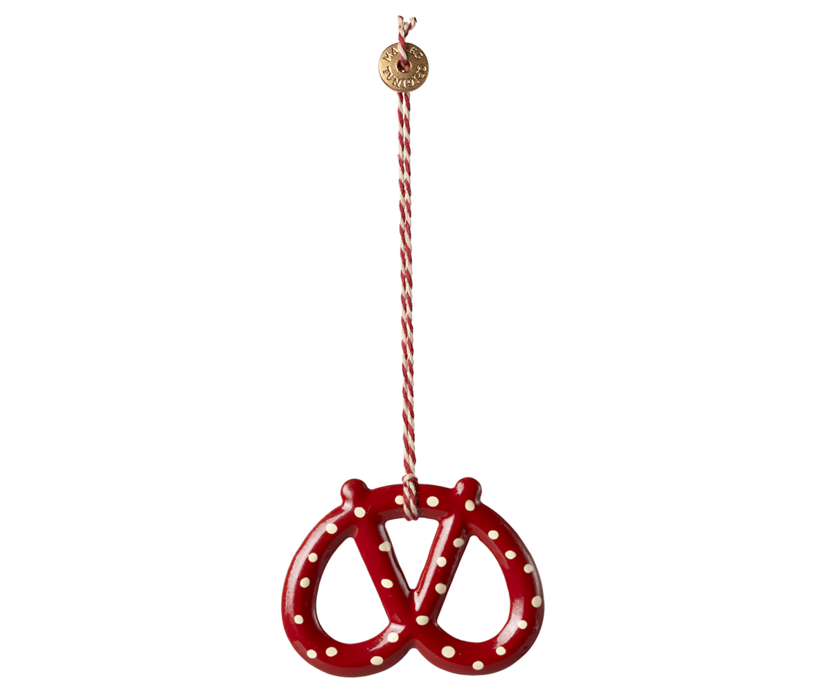 Maileg Julepynt - Metal Ornament Kringle i Rød Prikker