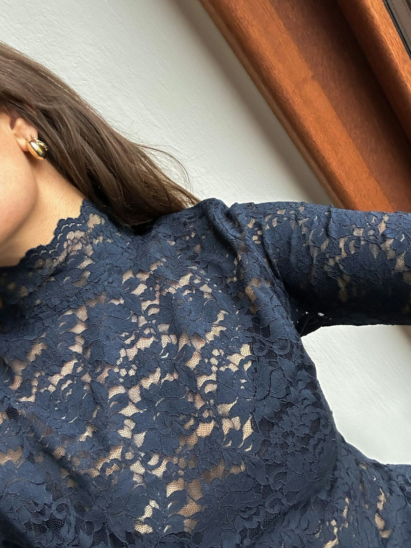 Neo Noir Bluse - Liza Laceflower Bluse i Navy