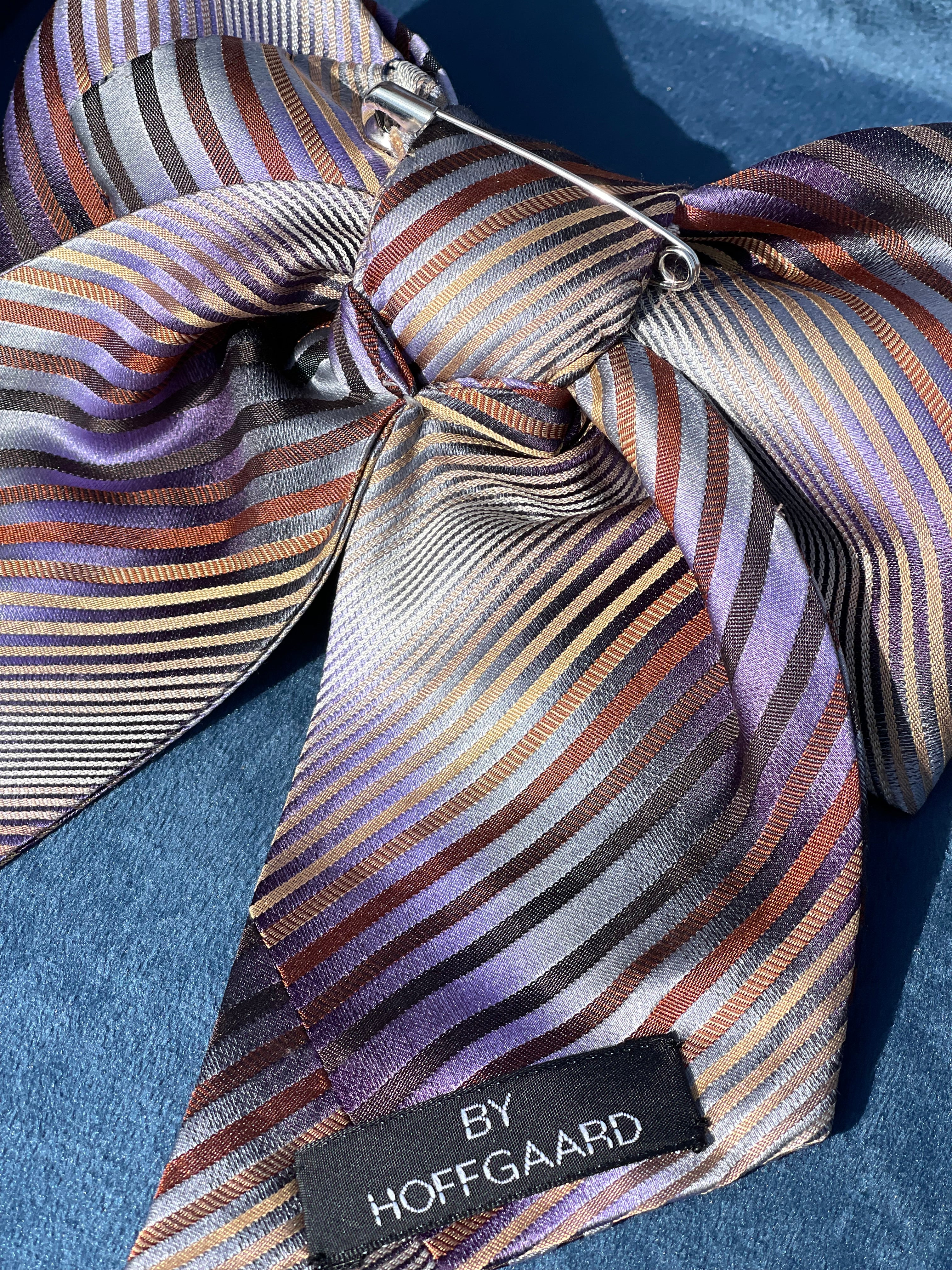 By Hoffgaard Sløjfe - BH4 Tie Me Up Bow Sløjfe i Grå, Lilla, Brun Striber