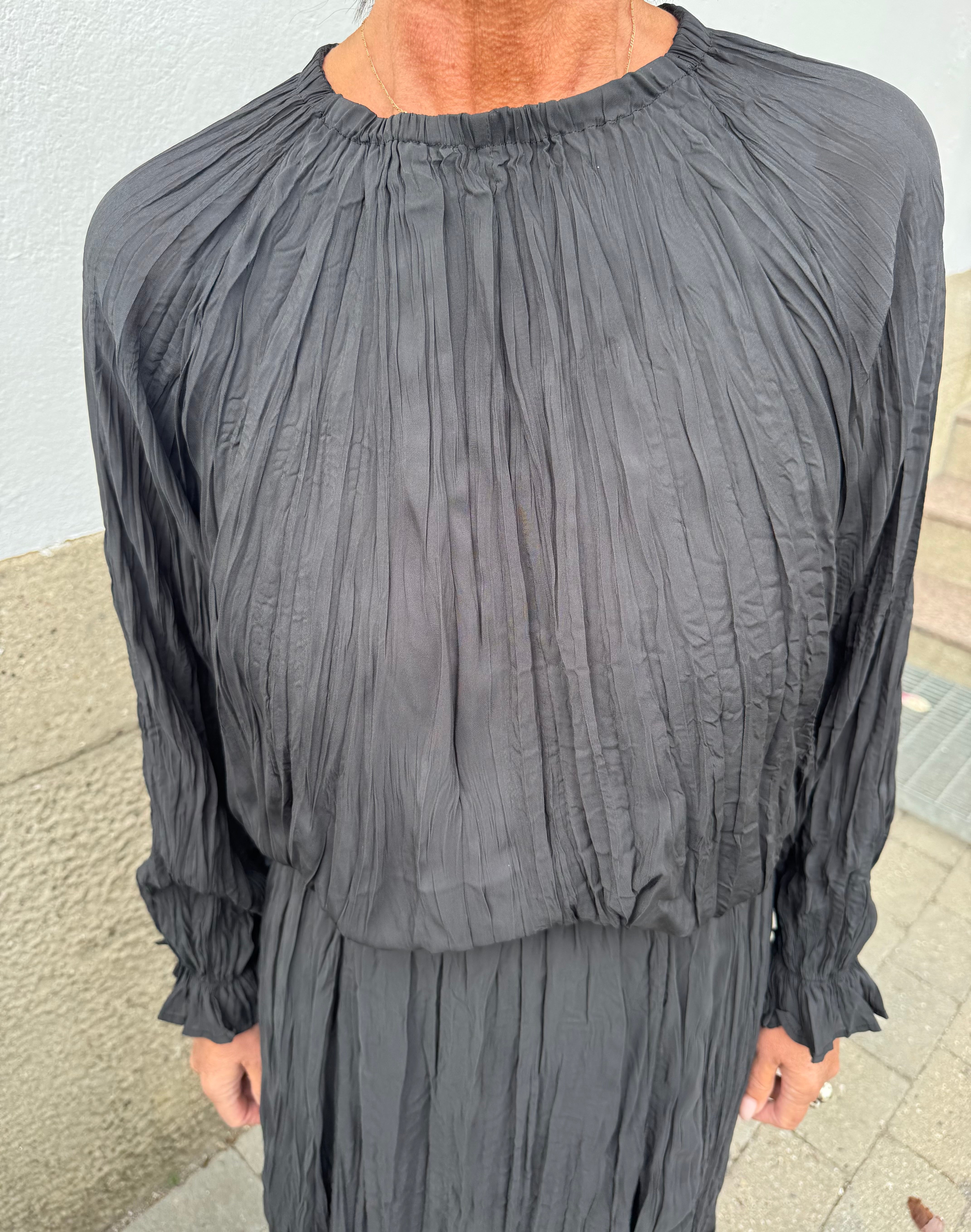 ESMÉ STUDIOS Bluse - ESTova LS Bluse i Sort