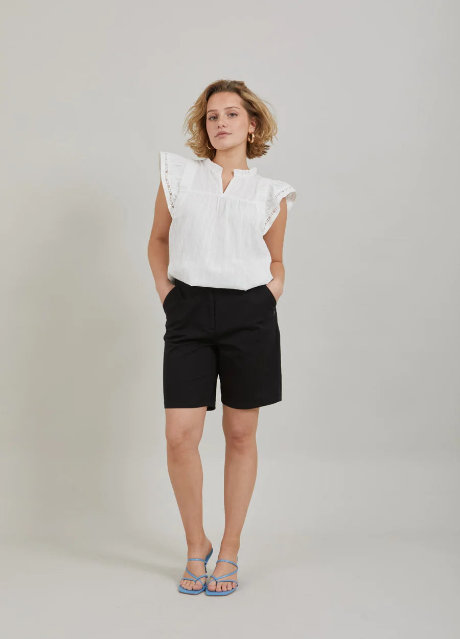 Coster Copenhagen - Petra City Shorts i Sort