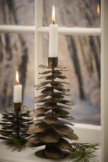 IB Laursen Lysestage - Grankogle Stage i Metal H: 26cm