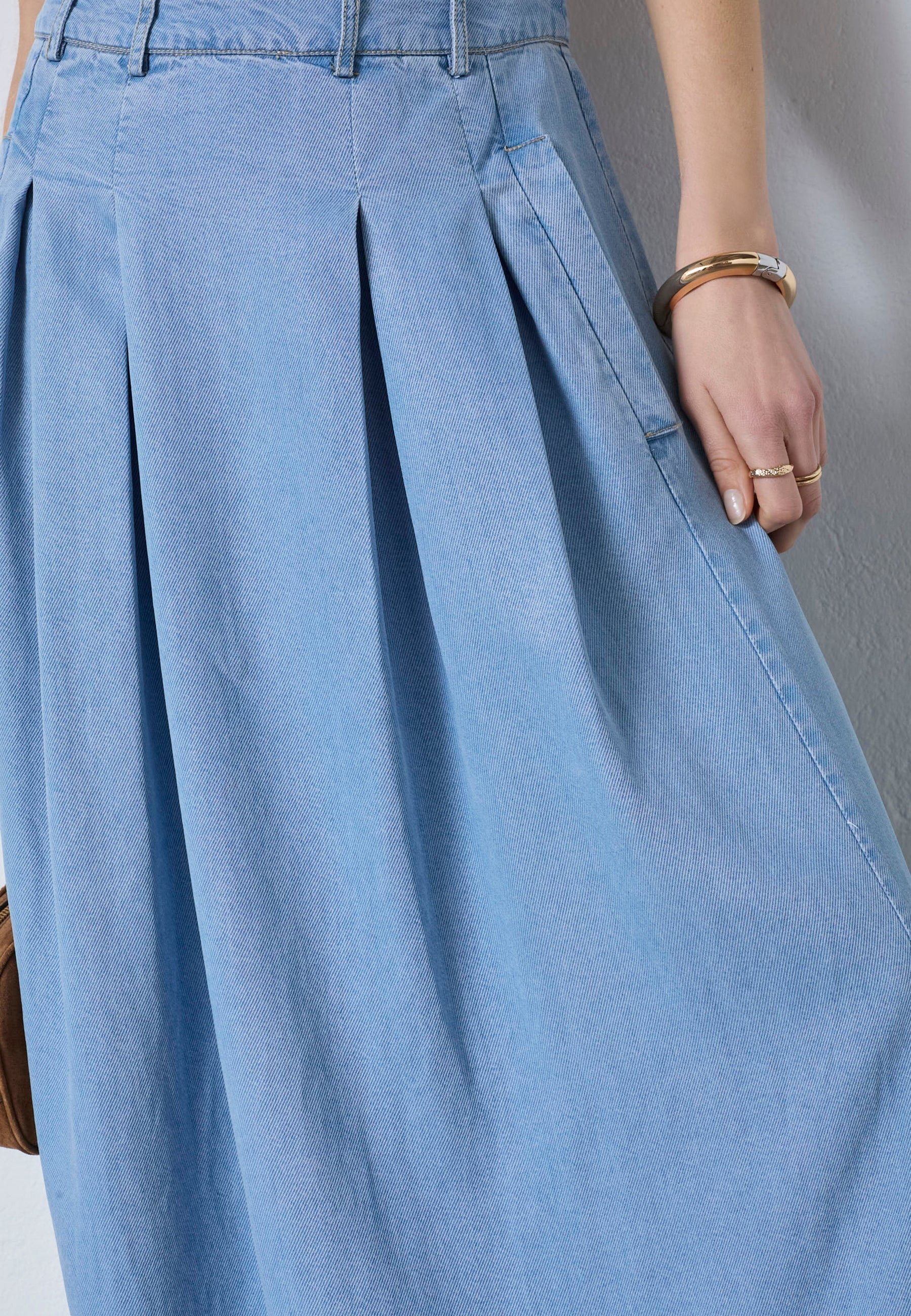 Co´couture Nederdel - TillyCC Anya Pleat Nederdel i Fade Denim
