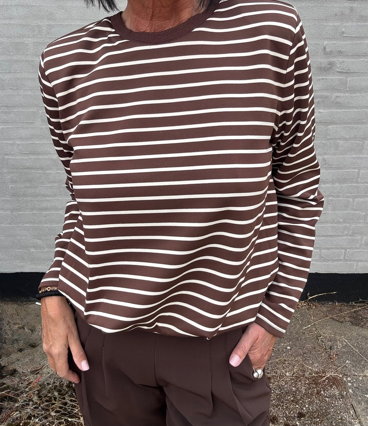 Gossia Bluse - KinneGO Bluse i Brown Stripe