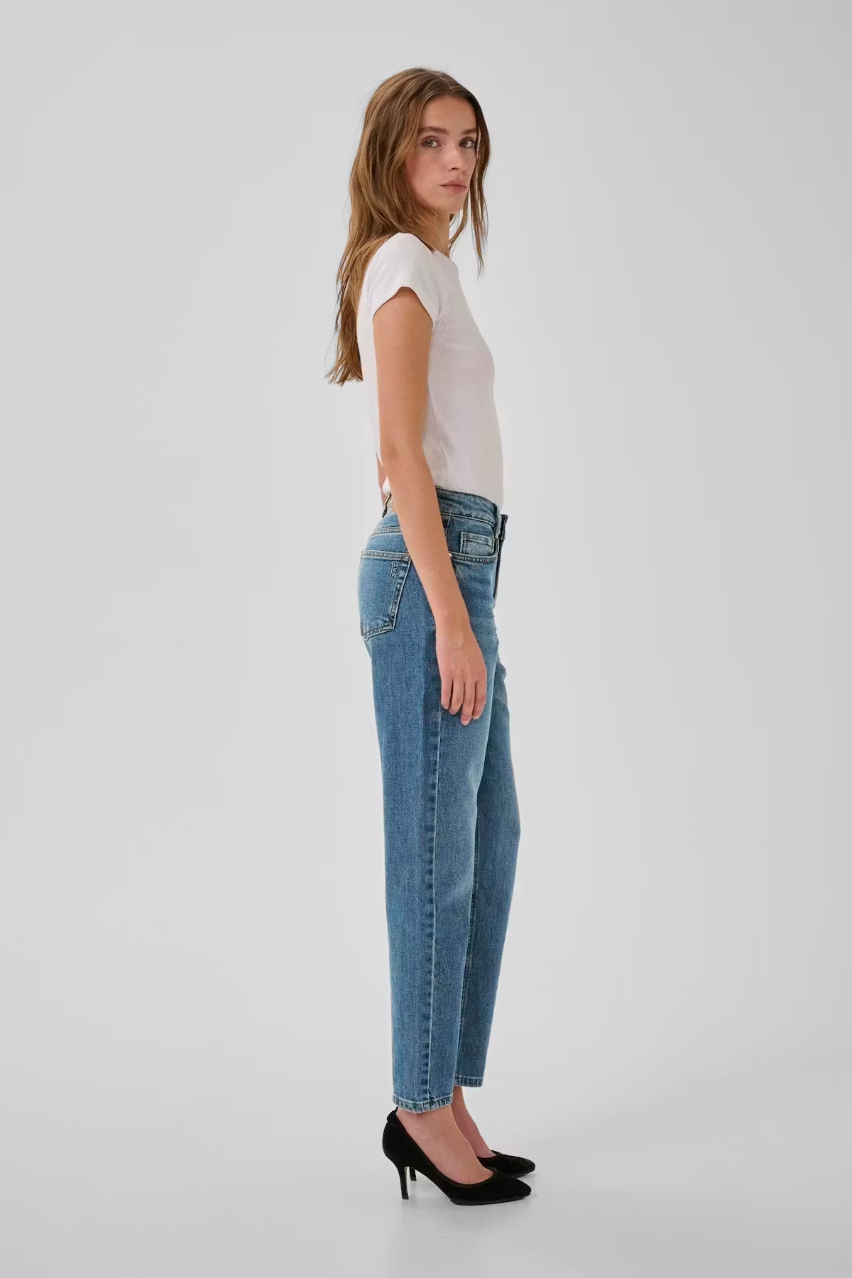 My Essential Wardrope Jeans - The Mommy High Tapered Jeans i Medium Blue Retro Wash