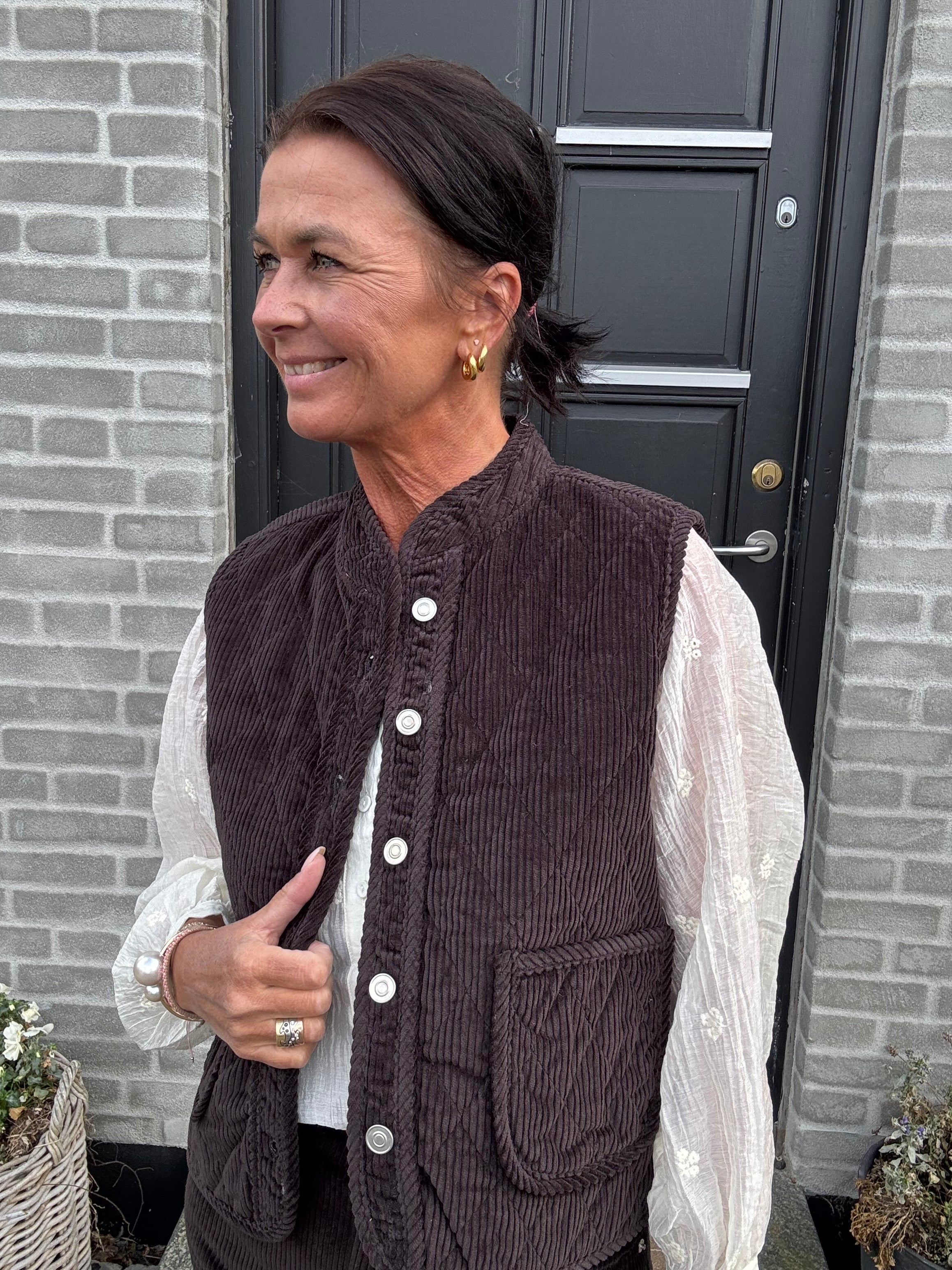 Lollys Laundry Vest - CairoLL Vest i Dark Mocca