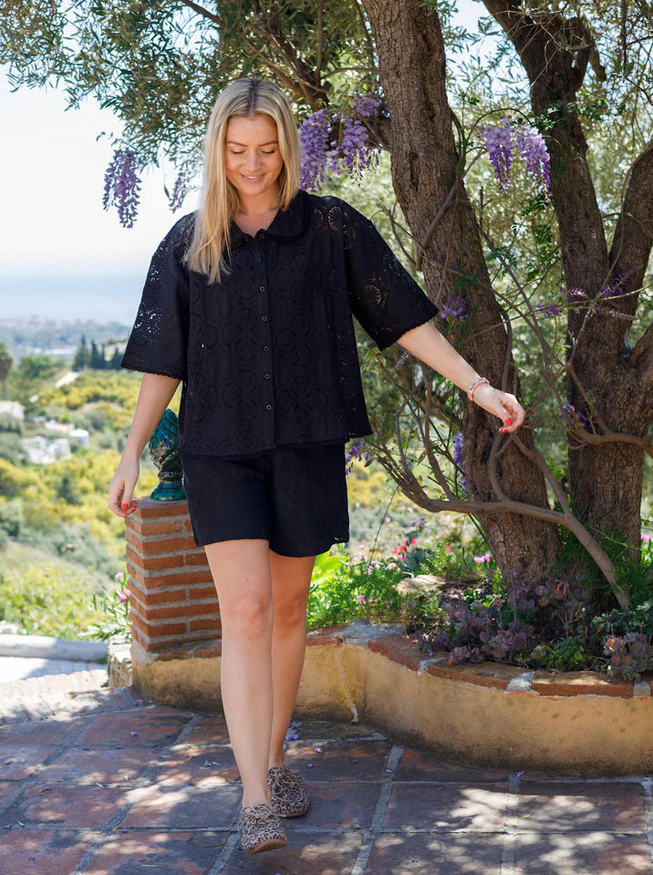 Black Colour Shorts - BcMilos Lace Shorts i Sort
