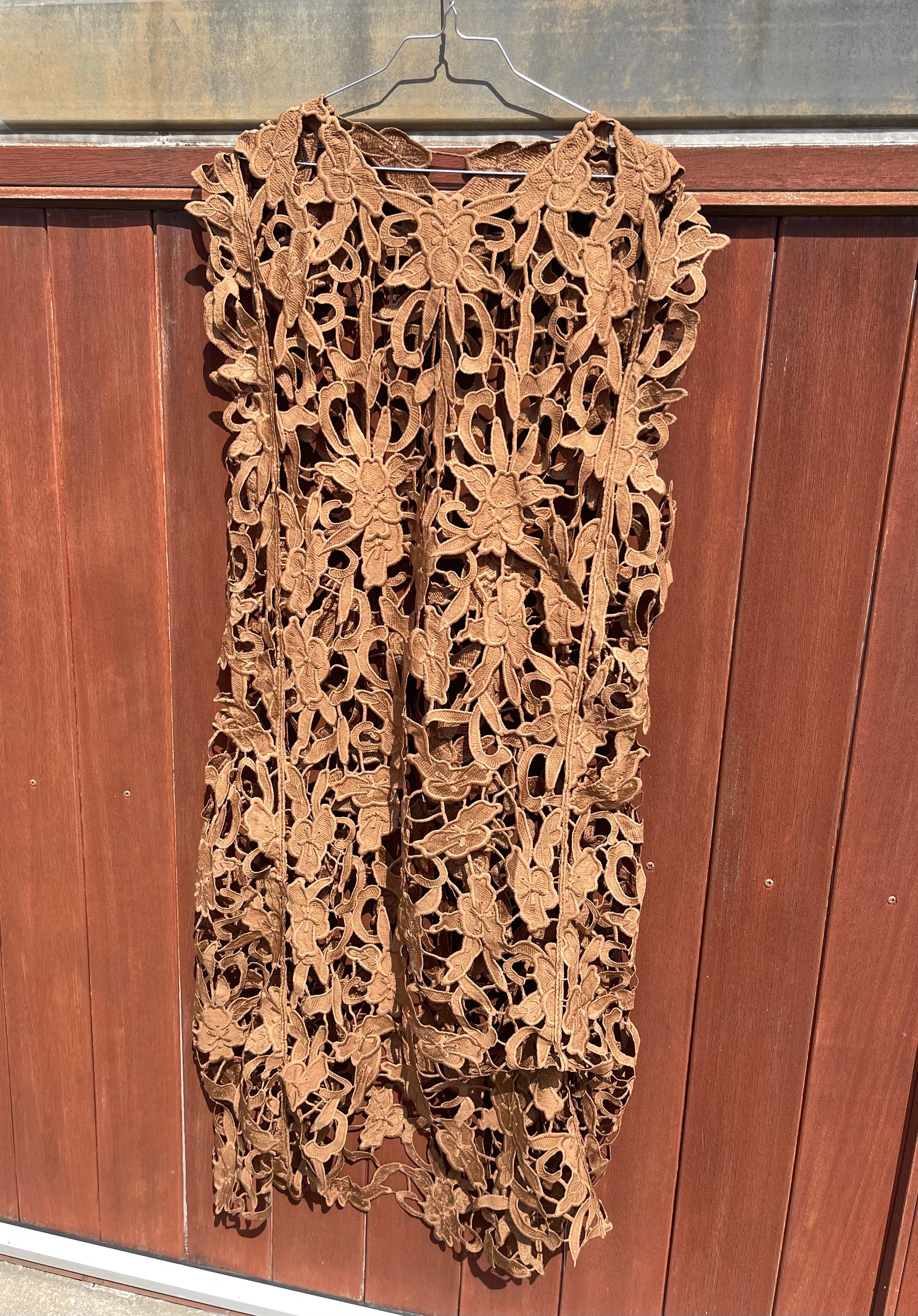 Tim & Simonsen Kjole - Bodil Lace Kjole i Coffee