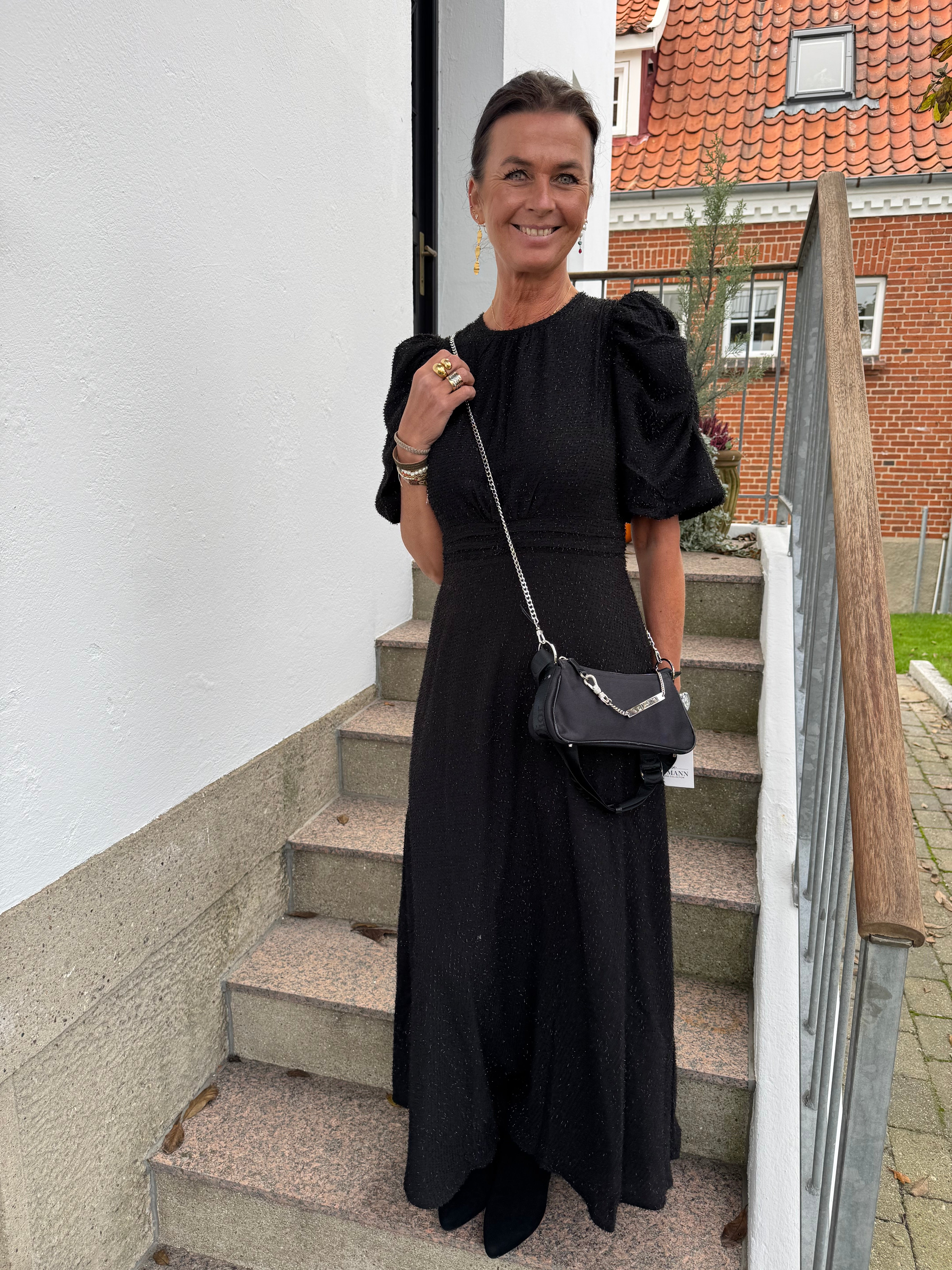 Neo Noir Kjole - Kikka Glitz Kjole i Sort