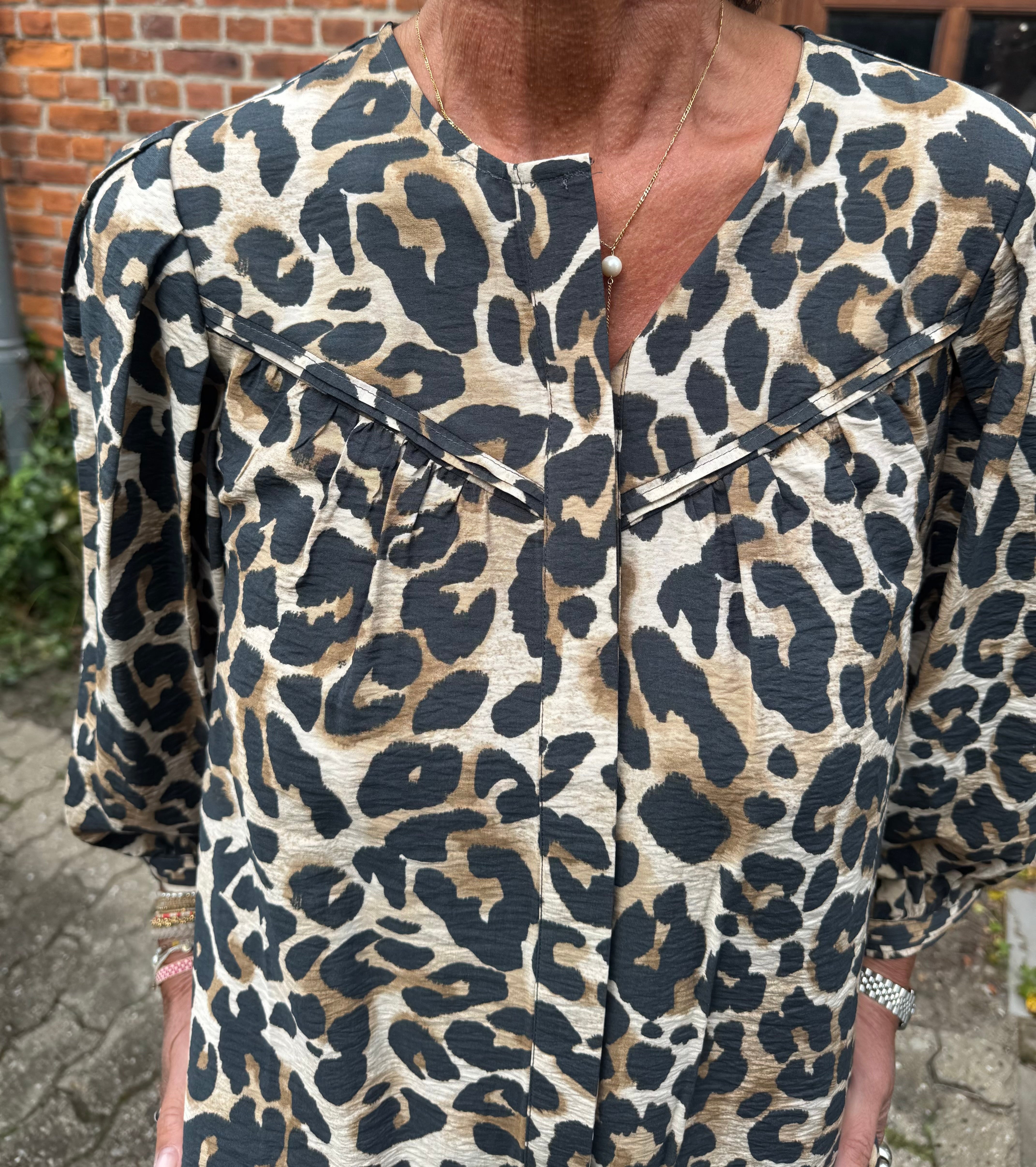 Garcia Skjorte - 50030 Leopard Skjorte i Almond