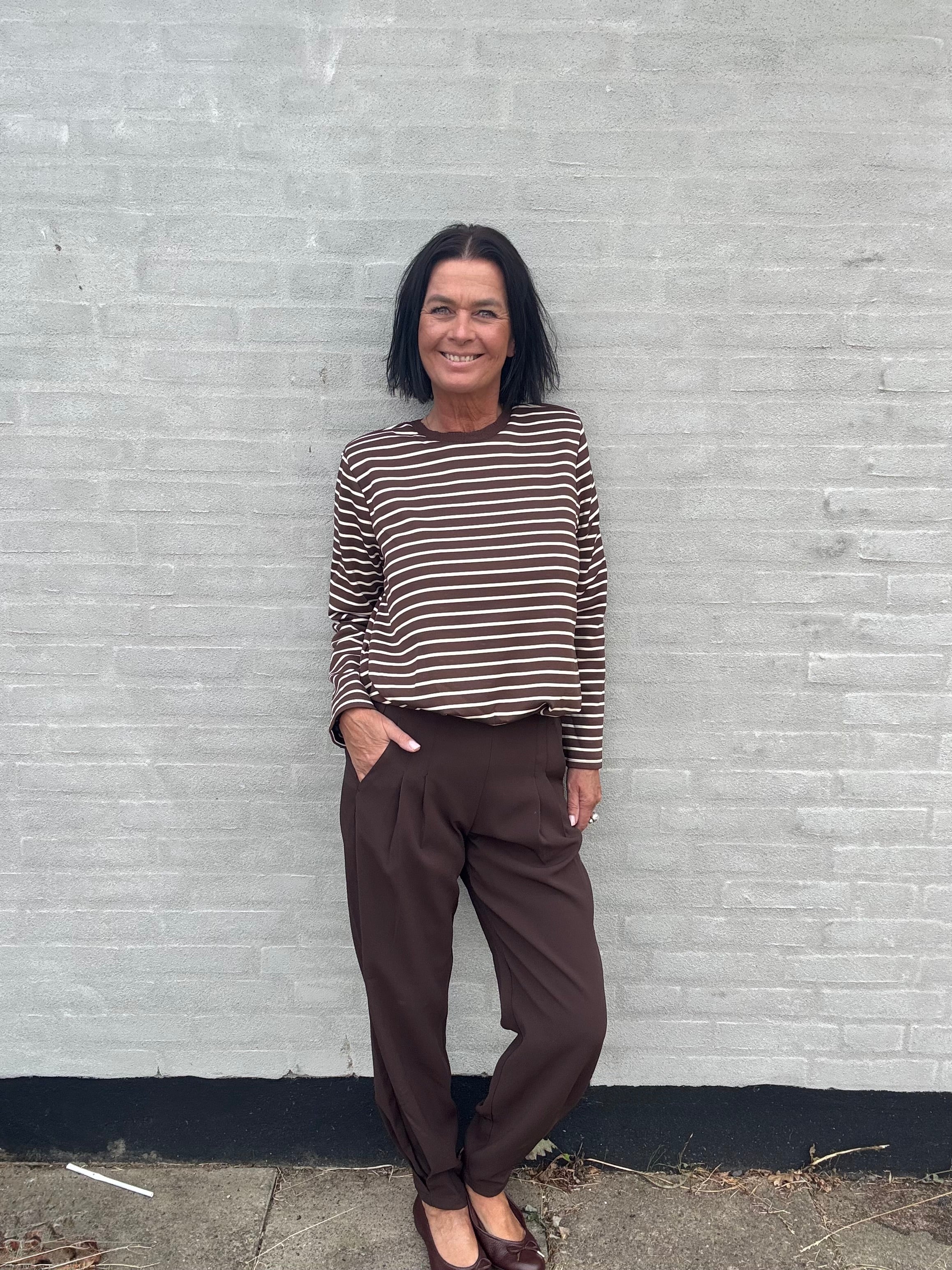Gossia Bluse - KinneGO Bluse i Brown Stripe