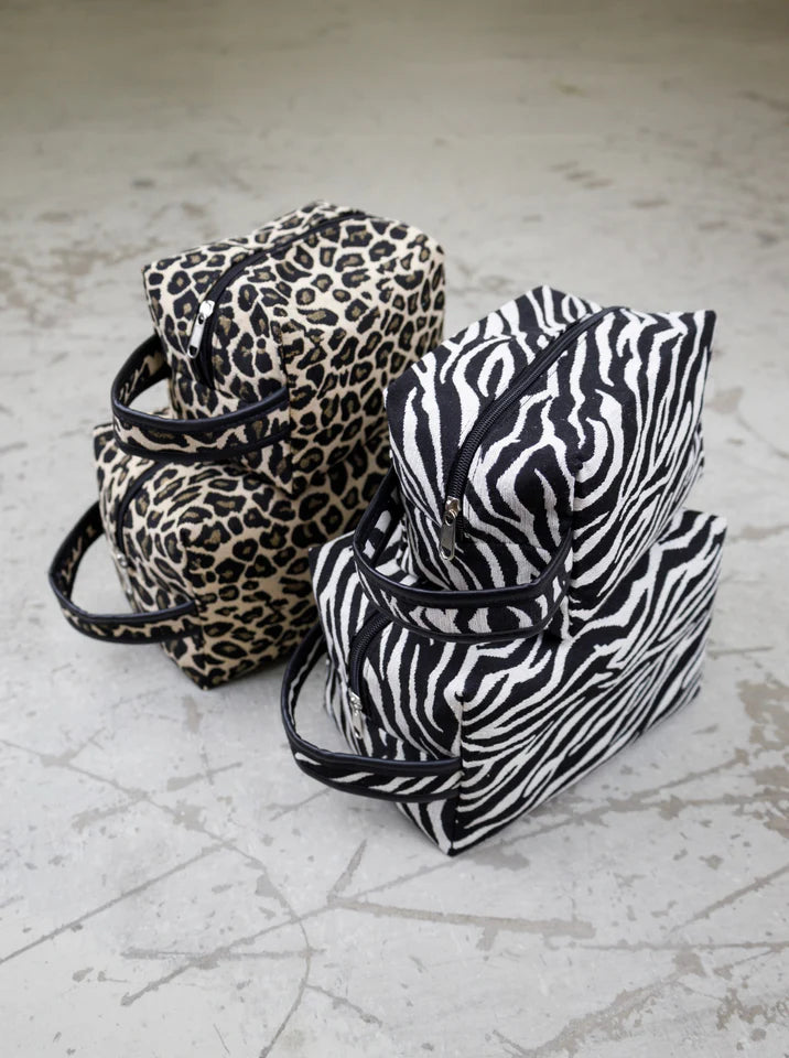 Black Colour Toilet Taske - BcNyla Lille Makeup/Toilet Taske i Leopard