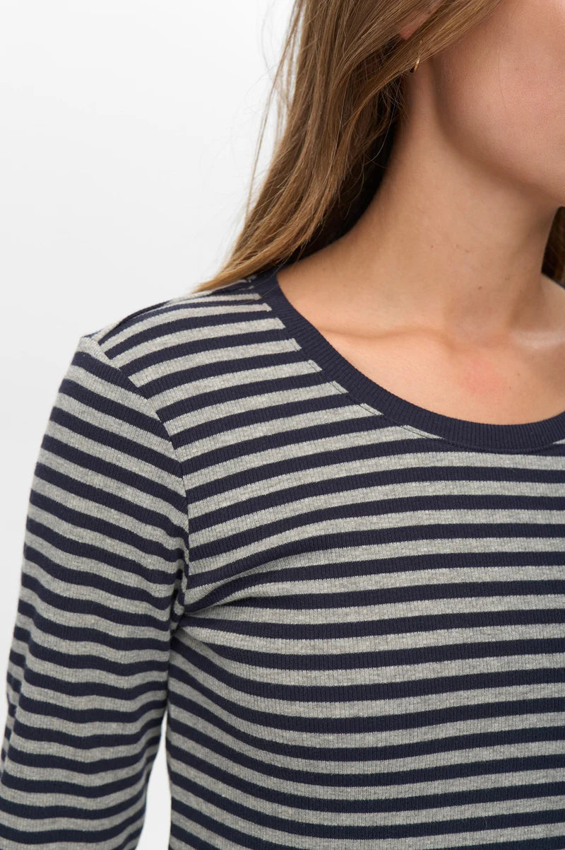 Nümph Bluse - NuMelany LS Bluse i Dark Sapphire