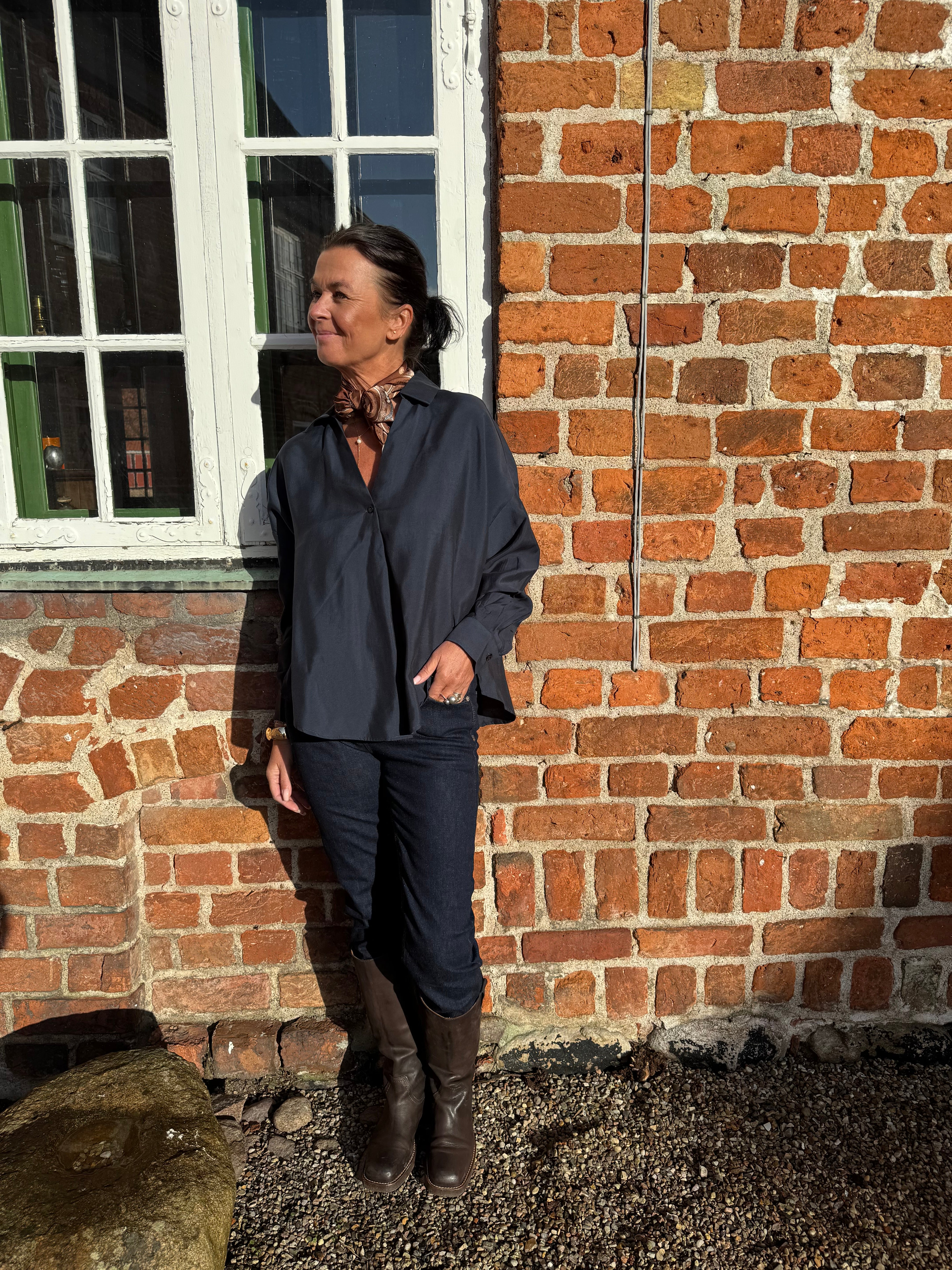 Second Female Skjorte - Timeline Bluse i Carbon Blue