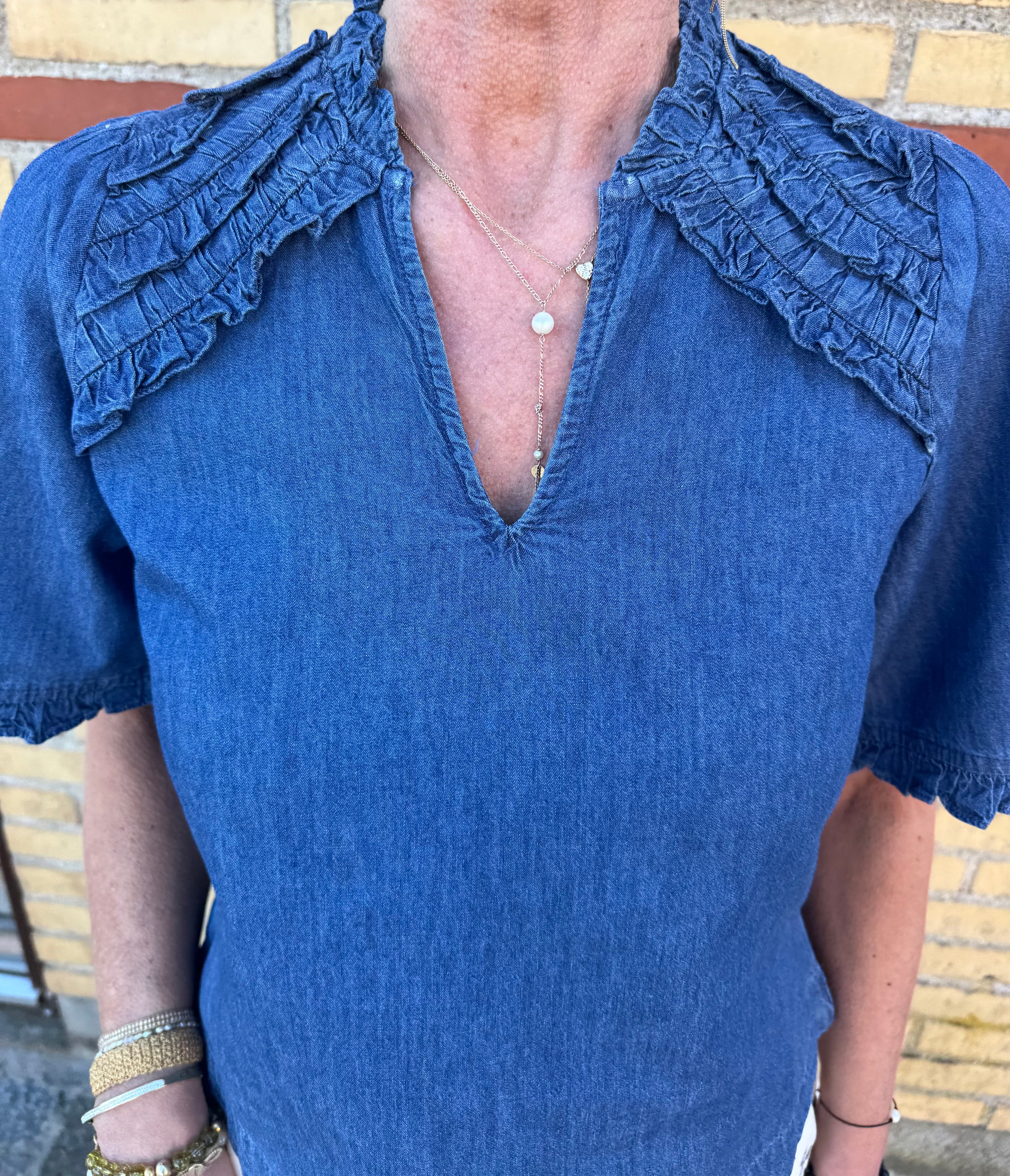 Neo Noir Top - Wendia Denim Bluse i Blå