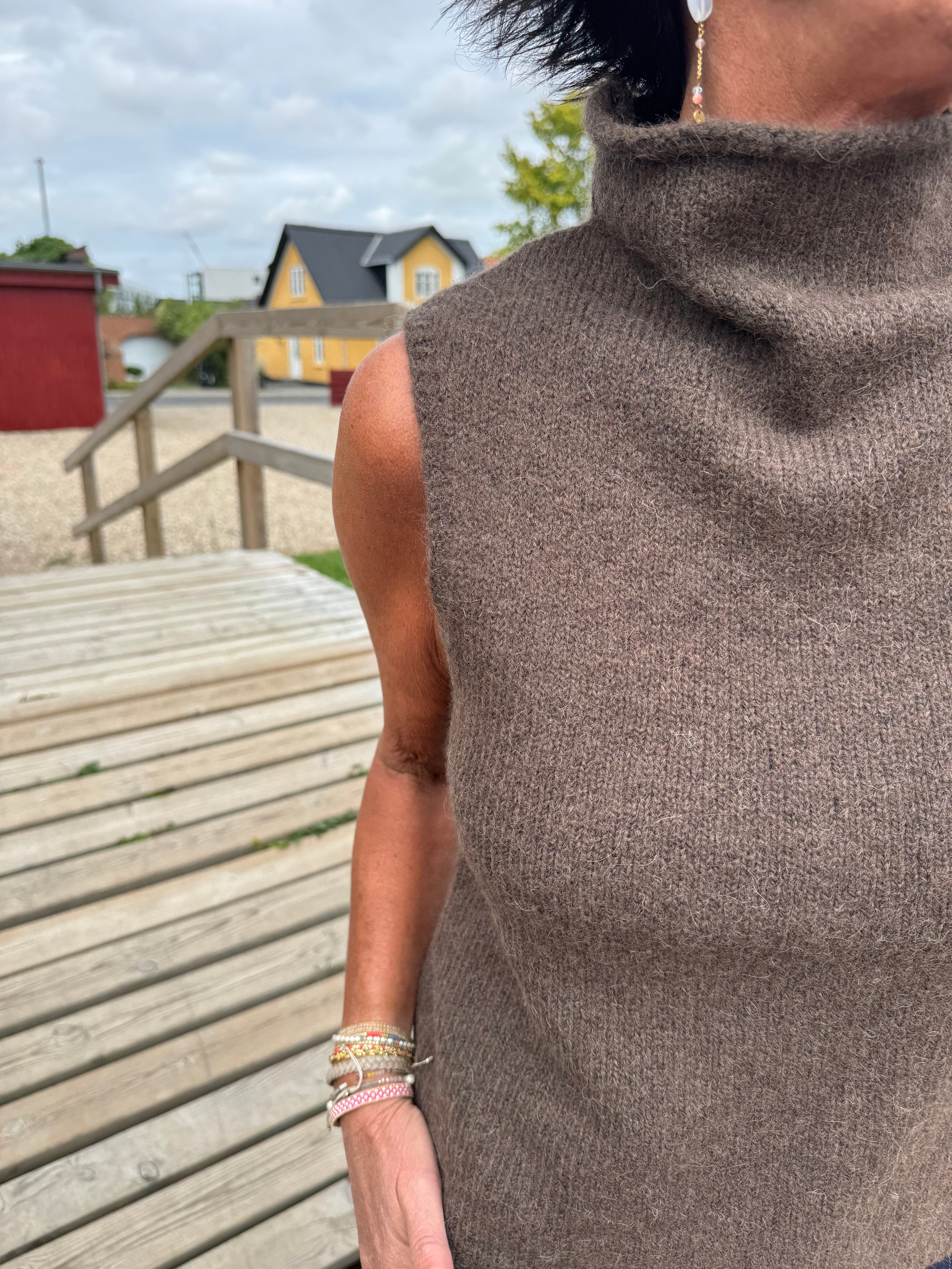 Neo Noir Vest - Odelia Strik Vest i Brown Melange