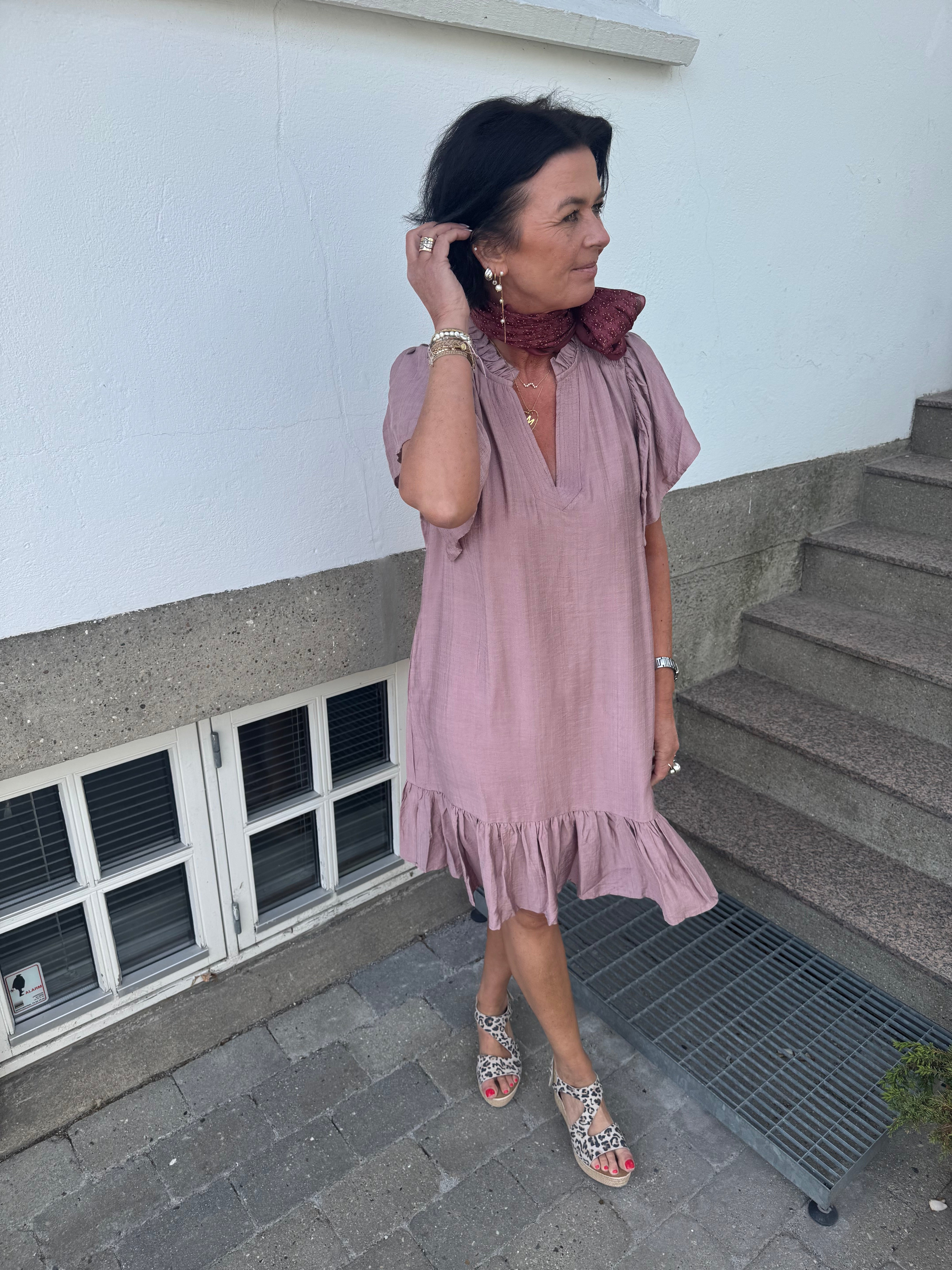 Co´Couture Kjole - Heracc Crop SS Frill Kjole i Old Rose