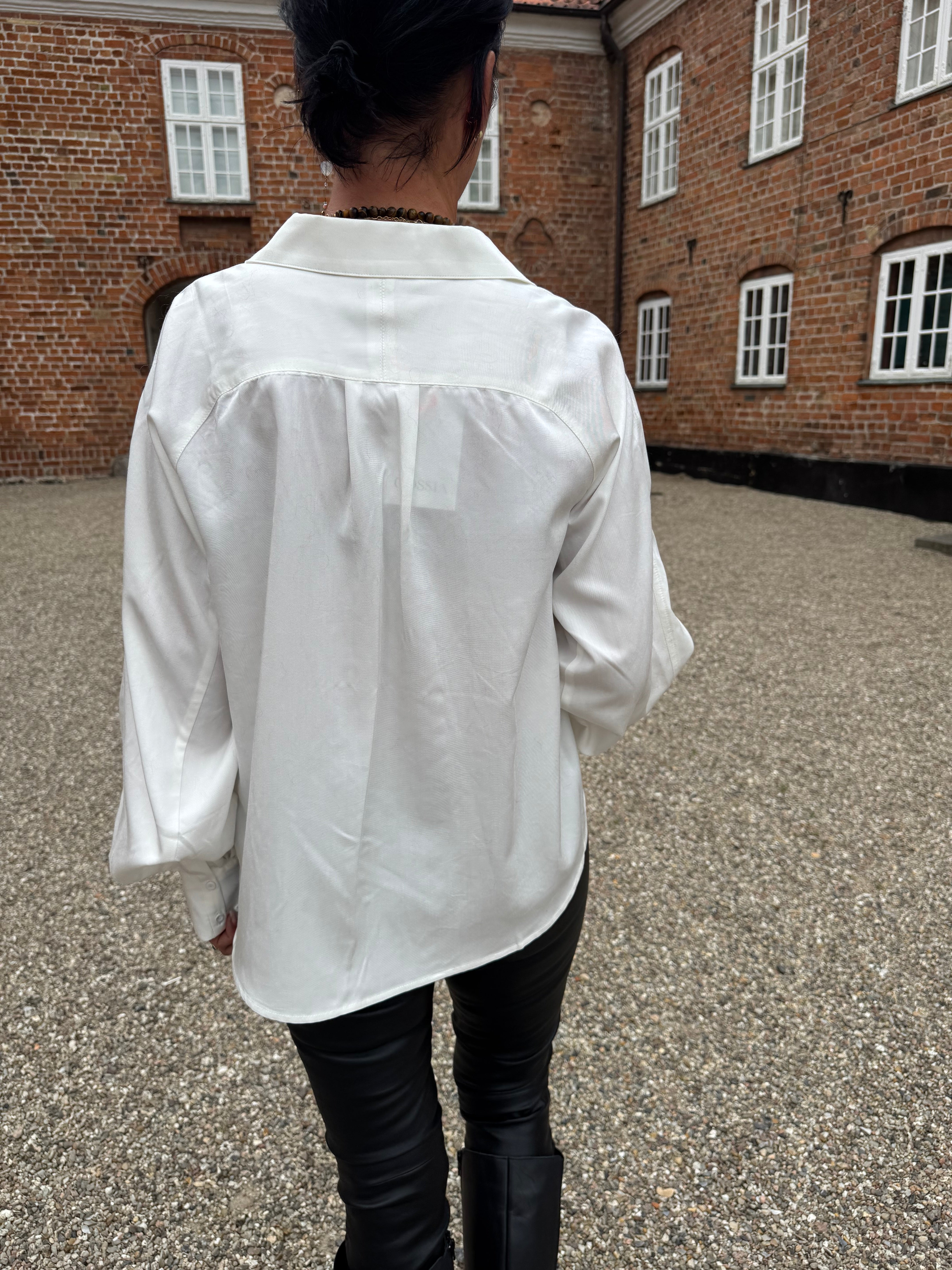 Gossia Bluse - LoviseGO Bluse i Off-White