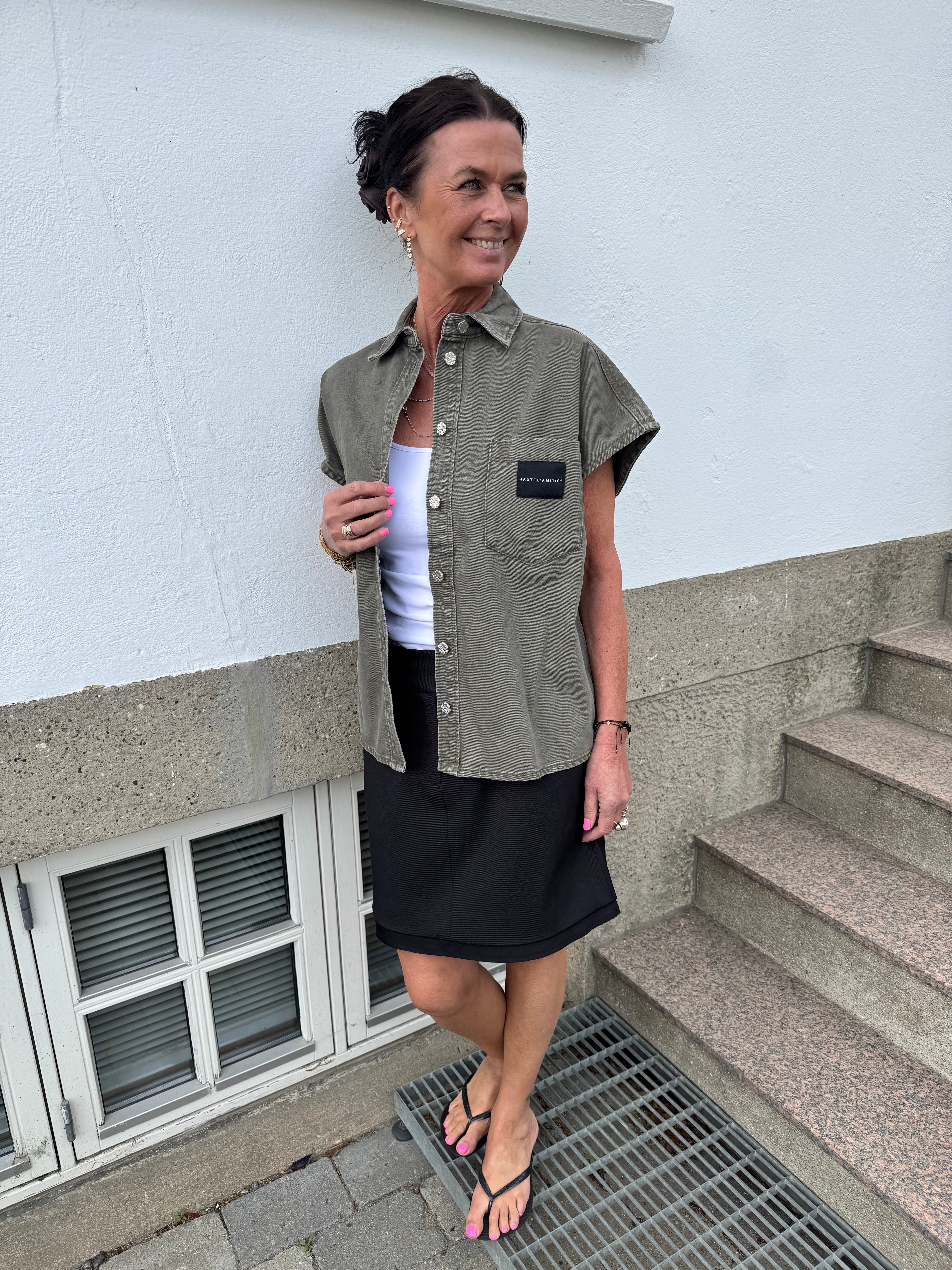 Haute L´amitié Skjorte - Enigma NS Logo Skjorte i Mud
