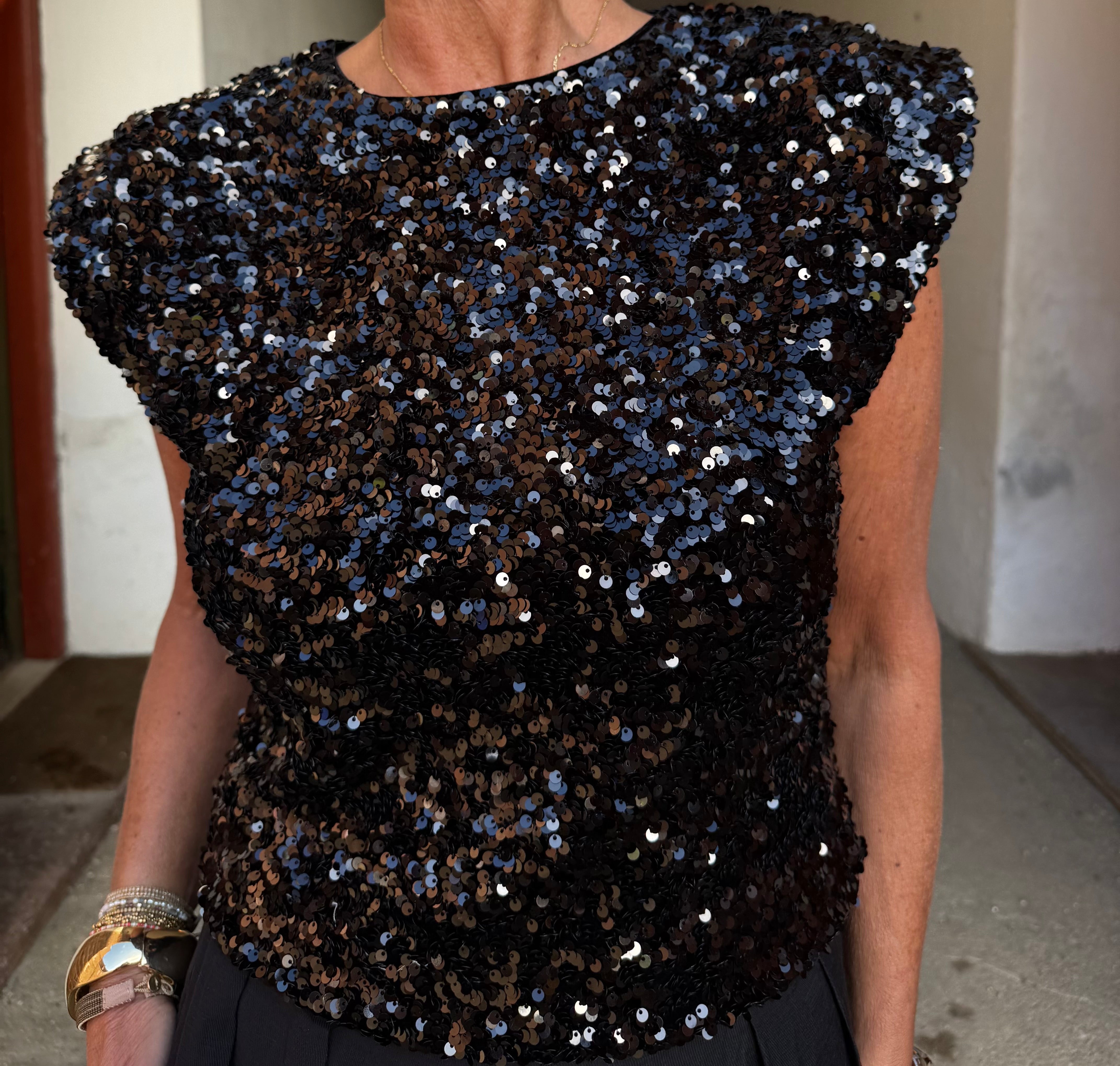 Co´couture Top - RoslynCC Sequin Top i Sort