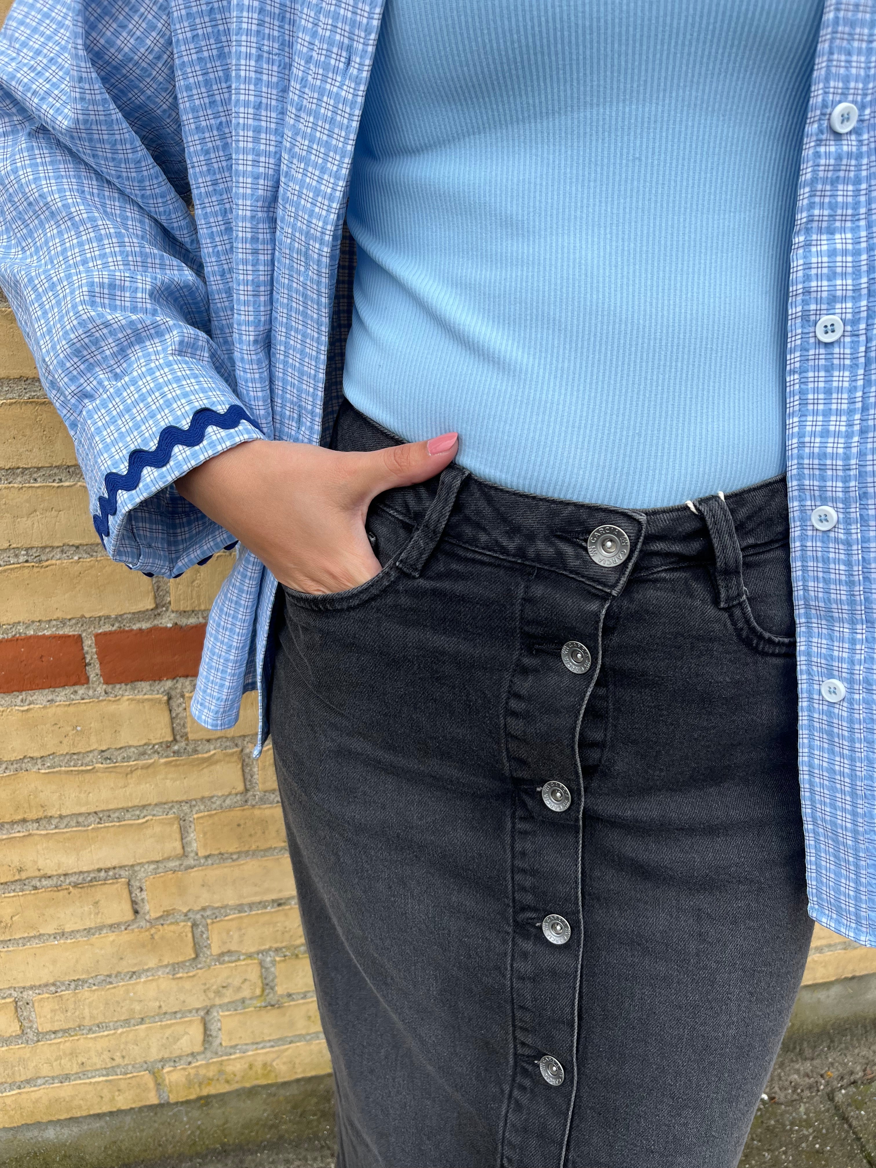 Garcia Nederdel - G5O325 Lang Denim Nederdel i Sort Medium Used