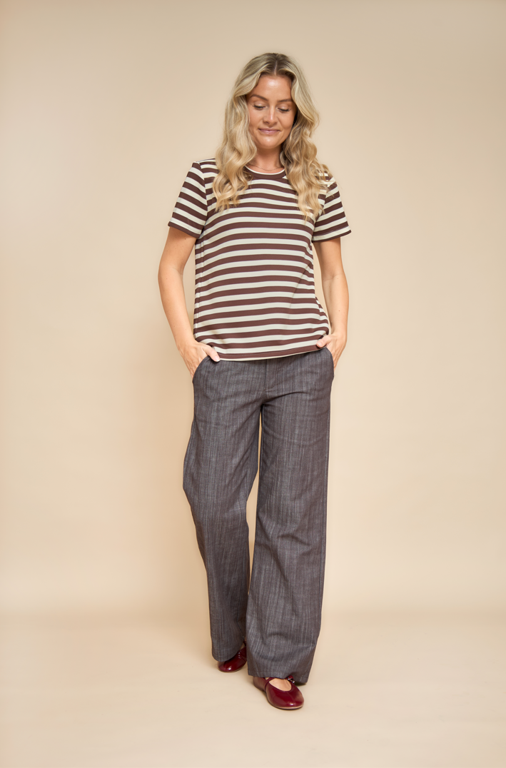 Black Colour T-shirt - BcMissy SS T-shirt i Coffee