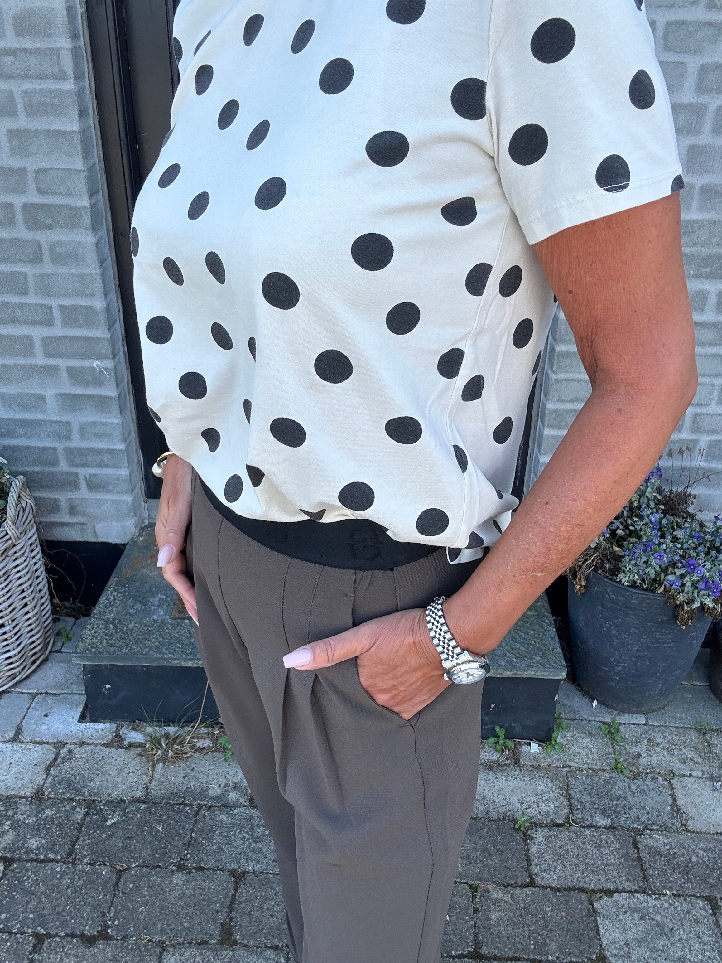Black Colour T-shirt - BcZelda T-shirt i Creme med Sorte Dots