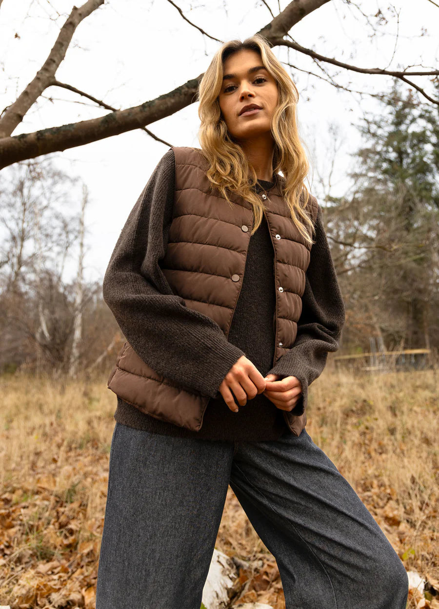 Coster Copenhagen Vest - CC Heart Asta Quiltet Vest i Chocolate Brown