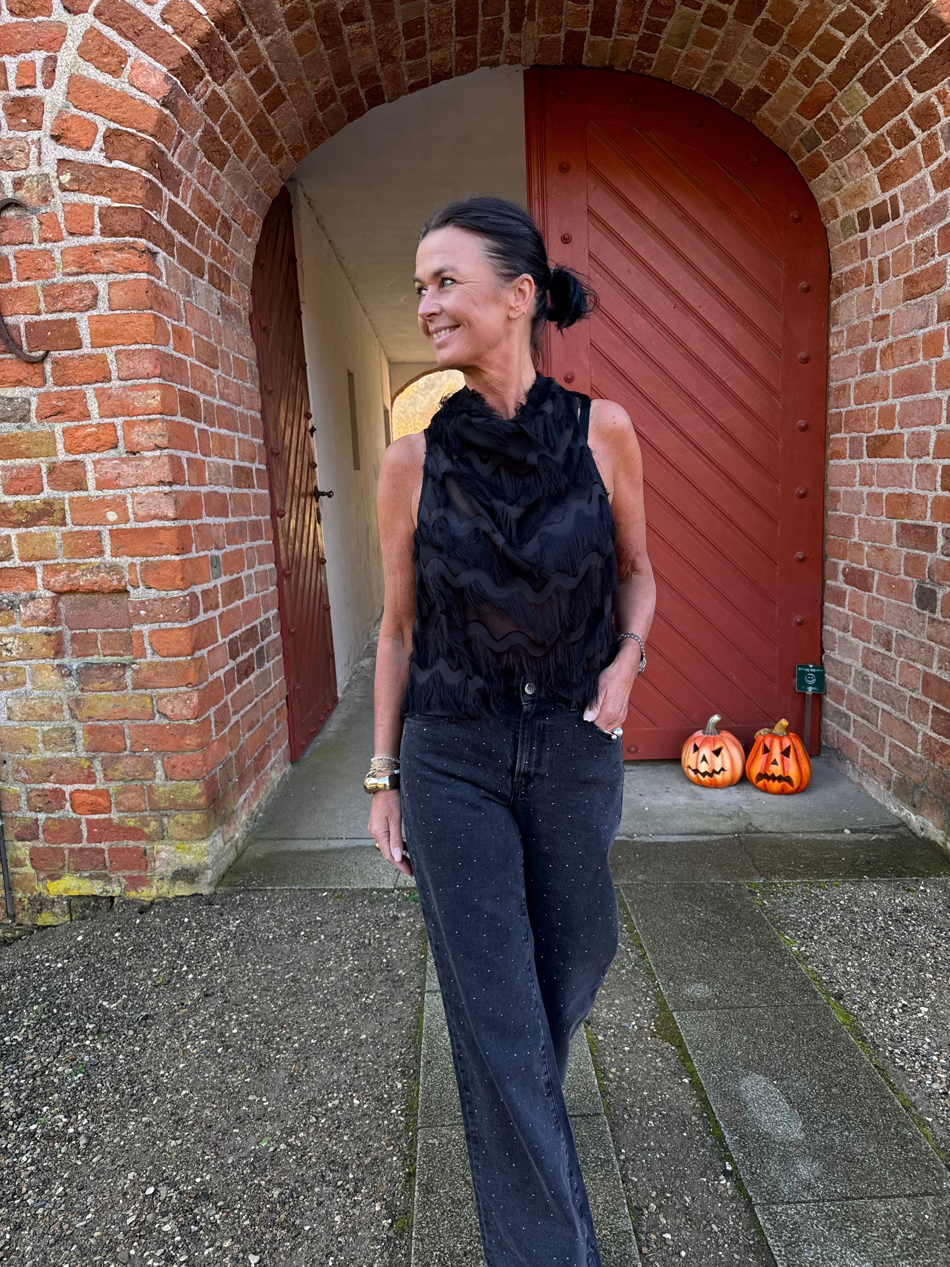 Garcia Jeans - 9115 Celia Wide Fit Jeans i Dark Used Med Similisten