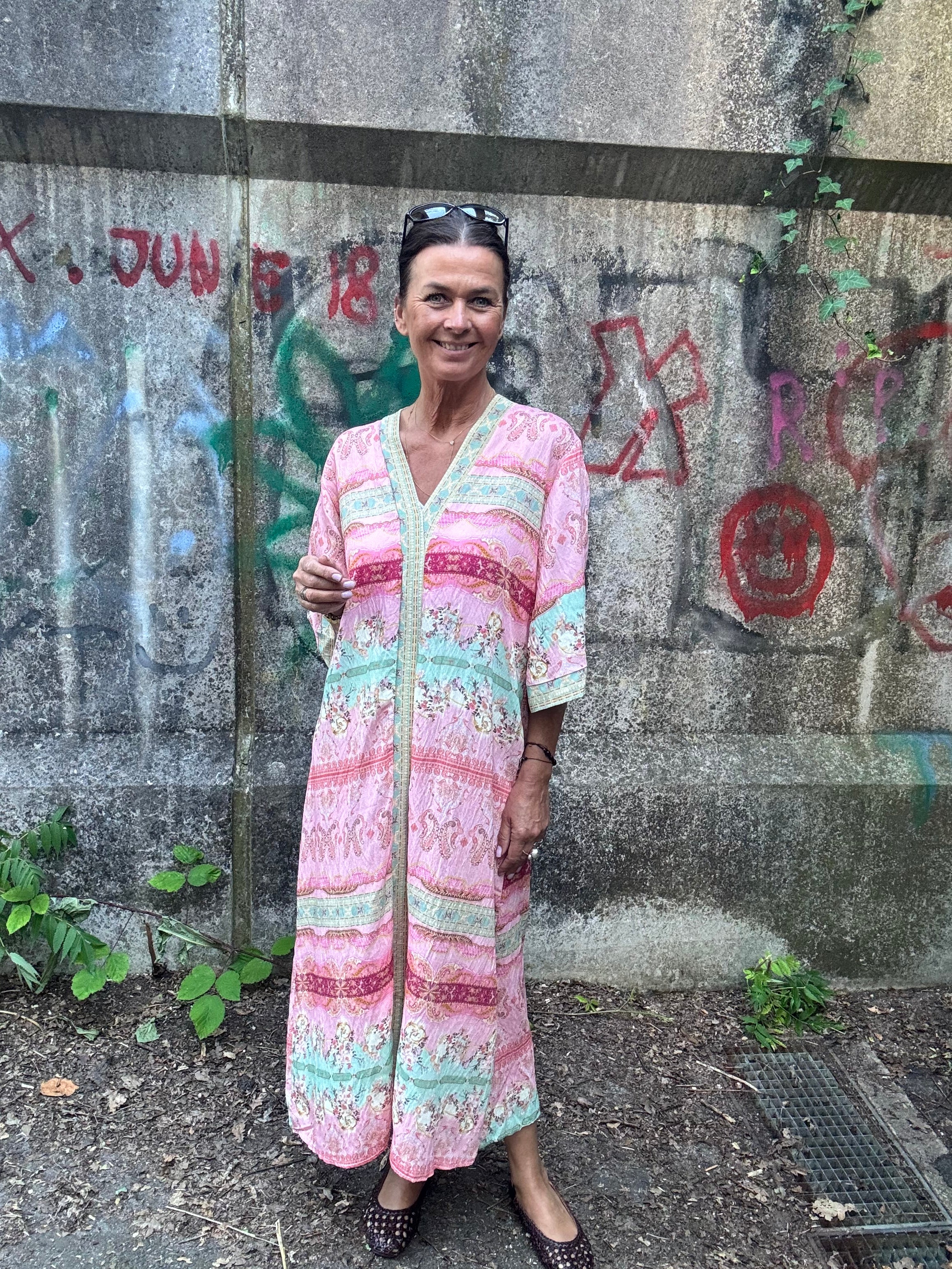 MARTA du château Kjole -  7176 MdcStefania Kaftan Kjole i Rosa653