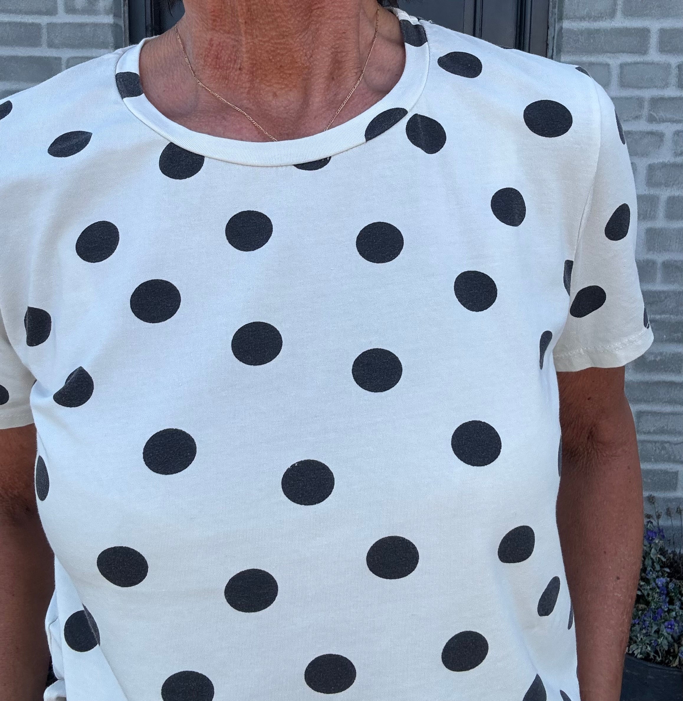 Black Colour T-shirt - BcZelda T-shirt i Creme med Sorte Dots