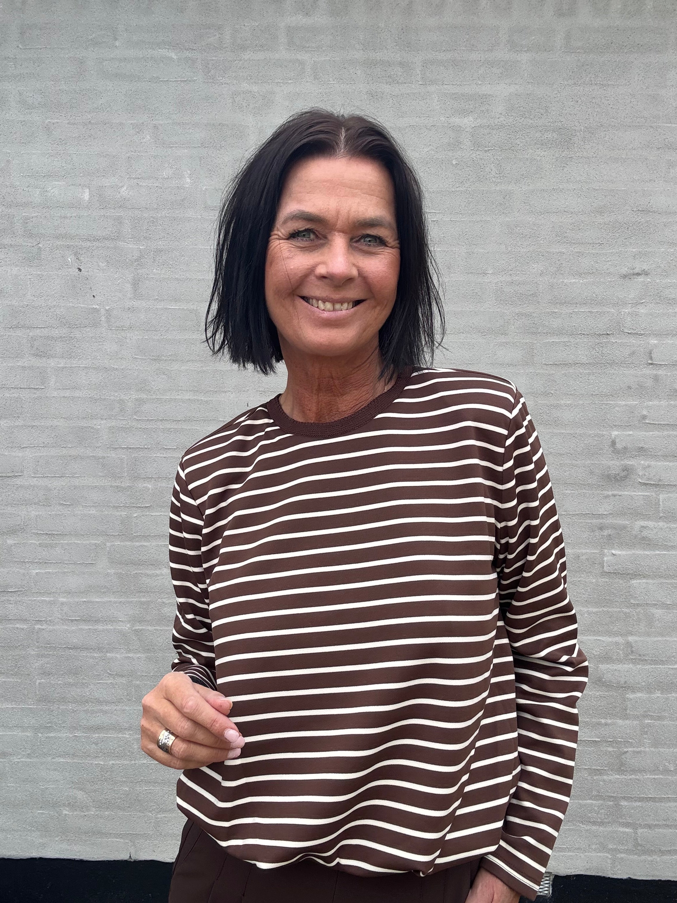 Gossia Bluse - KinneGO Bluse i Brown Stripe