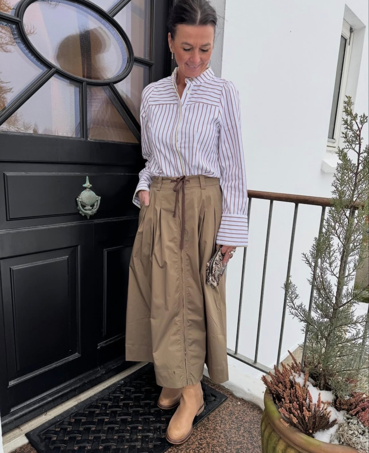 Gossia Skjorte - NicoGO Skjorte i Off-White-Brown Stripe