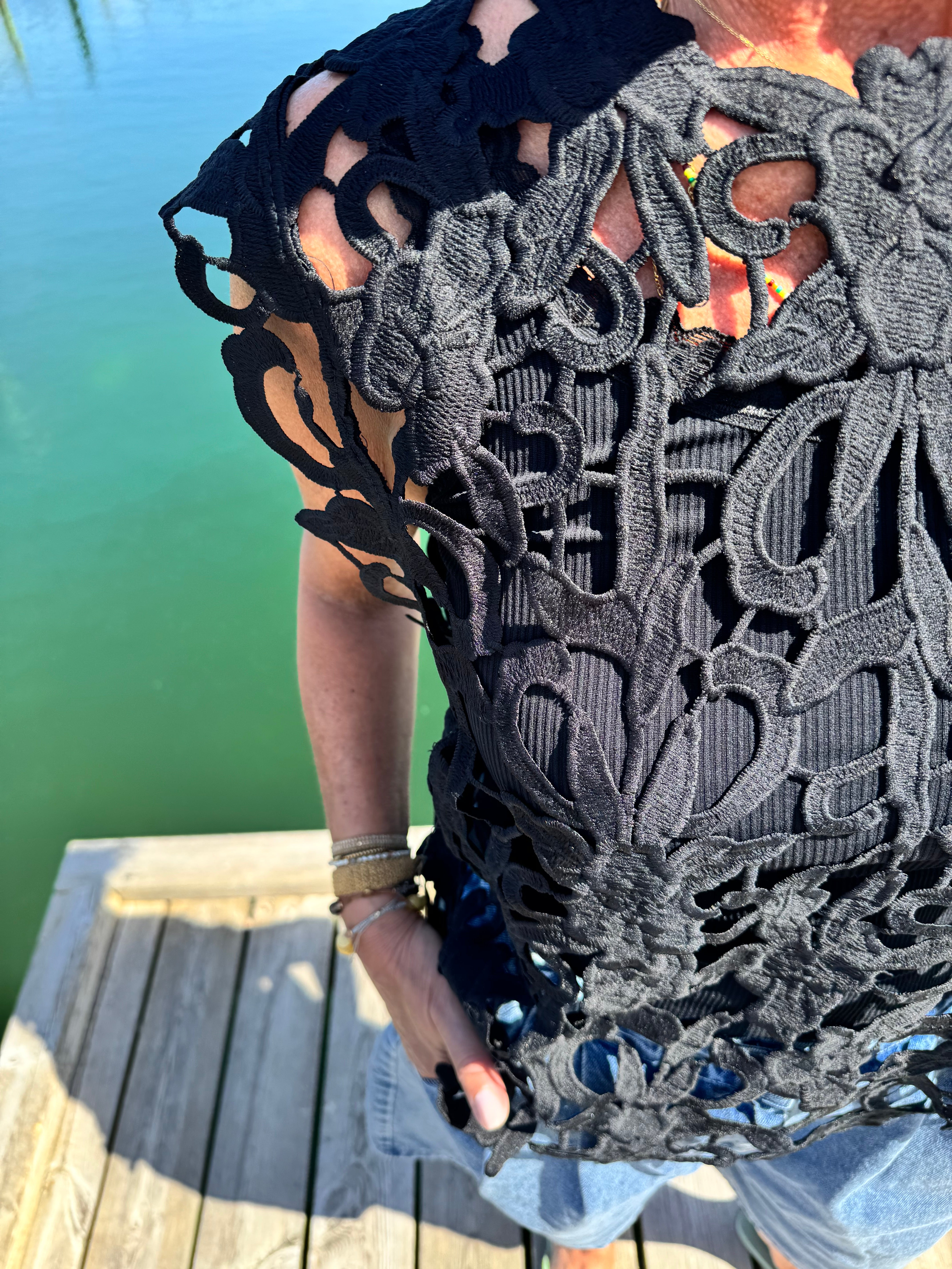 Tim & Simonsen Top - Gudrun Lace Top i Sort
