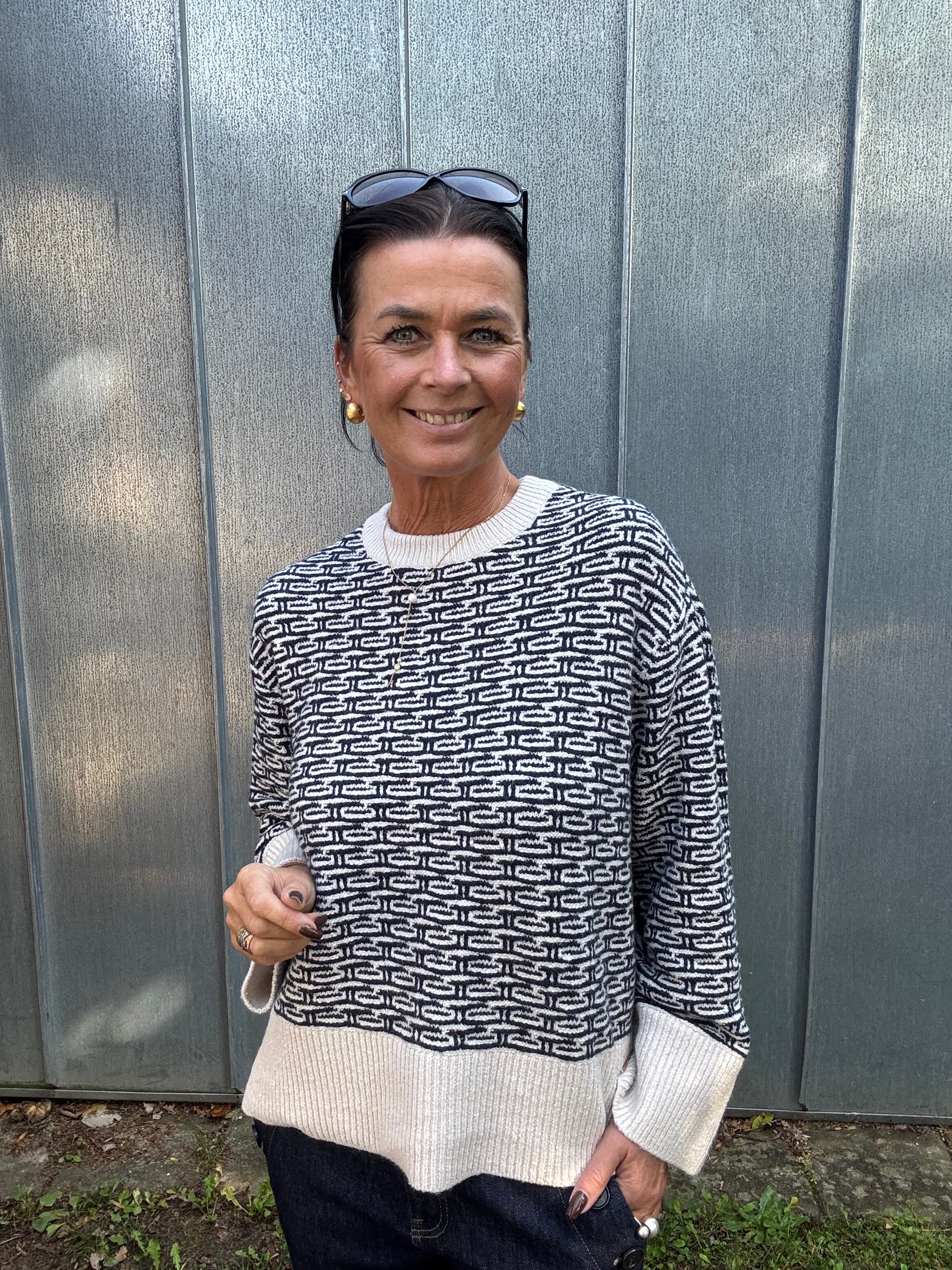 Pieszak Strik - Talia Strik Bluse i Midnight Navy