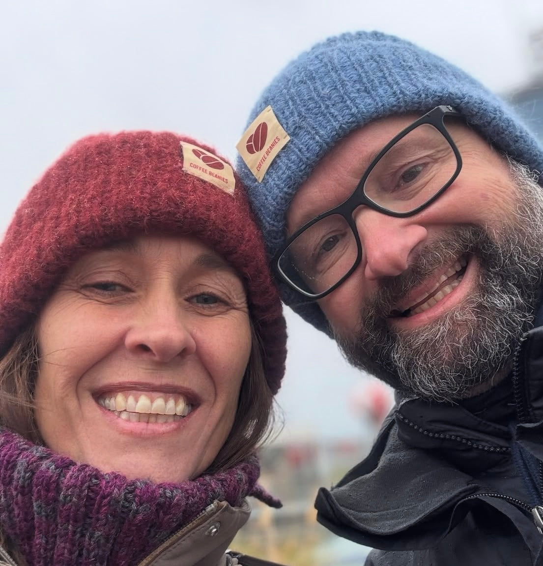 Coffee Beanies Hue - Sky Strik Hue i Winered