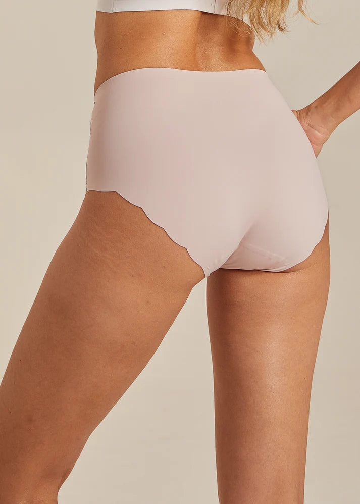 FemiFemme Undertøj - Invisible Highwaist Maxi Trusser i Soft Pink