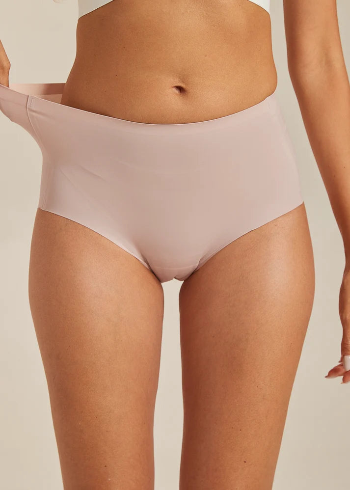 FemiFemme Undertøj - Invisible Highwaist Maxi Trusser i Soft Pink