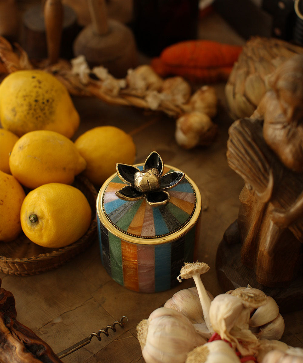 Doing Goods Box -  Liv Circus Box Large i Multi Strib