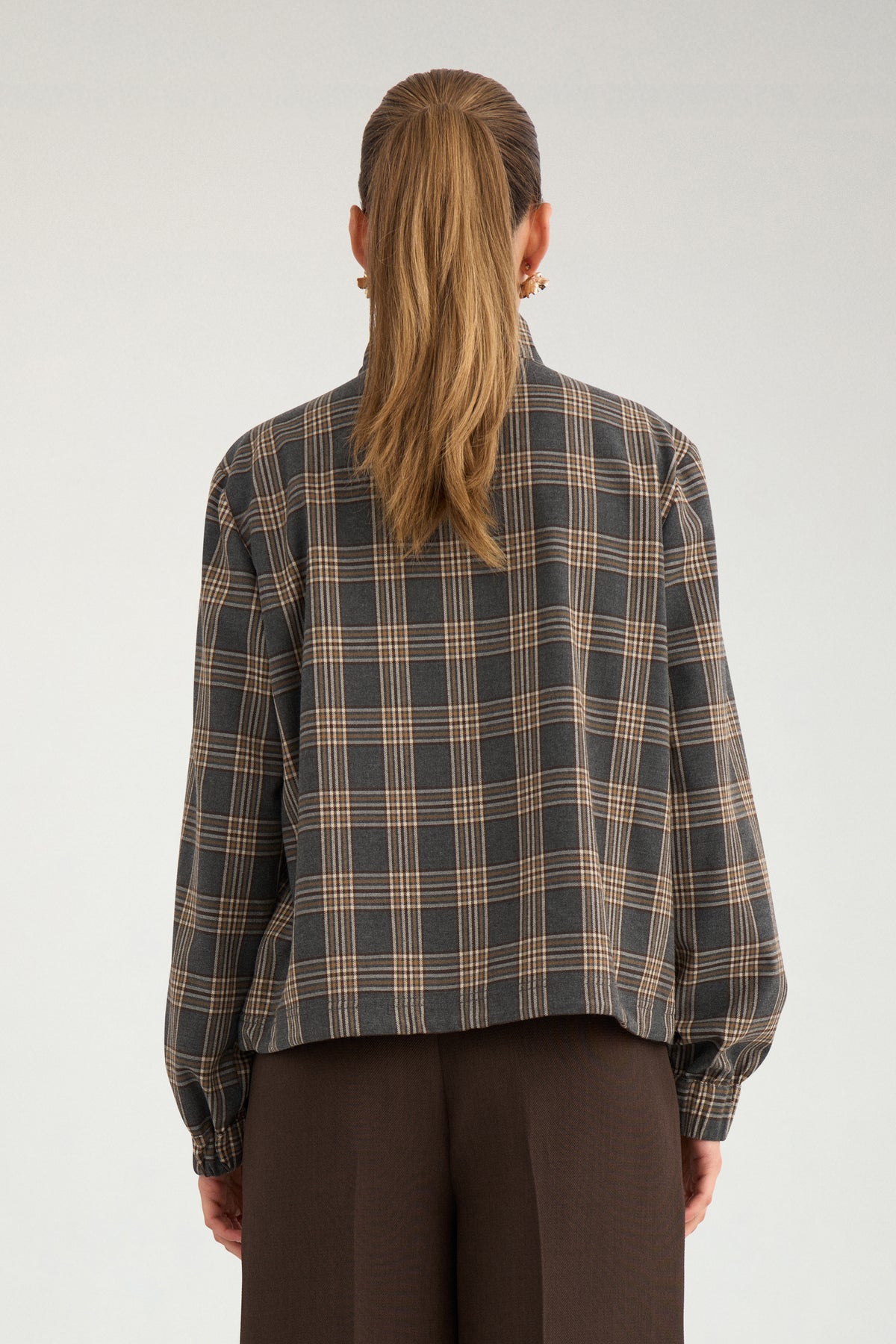 Nümph Bluse - NuKamala Zip Bluse i Dark Grey Melange