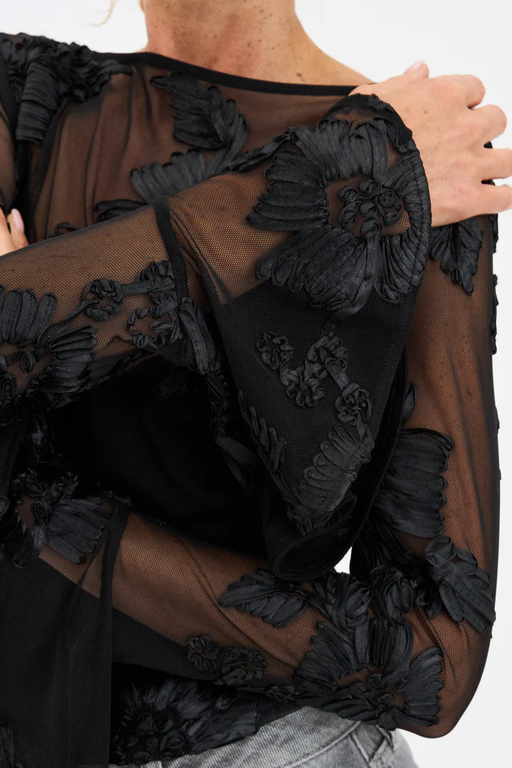 Pieszak Bluse - PD-Melia Flounce Sleeve Mesh Bluse i Sort