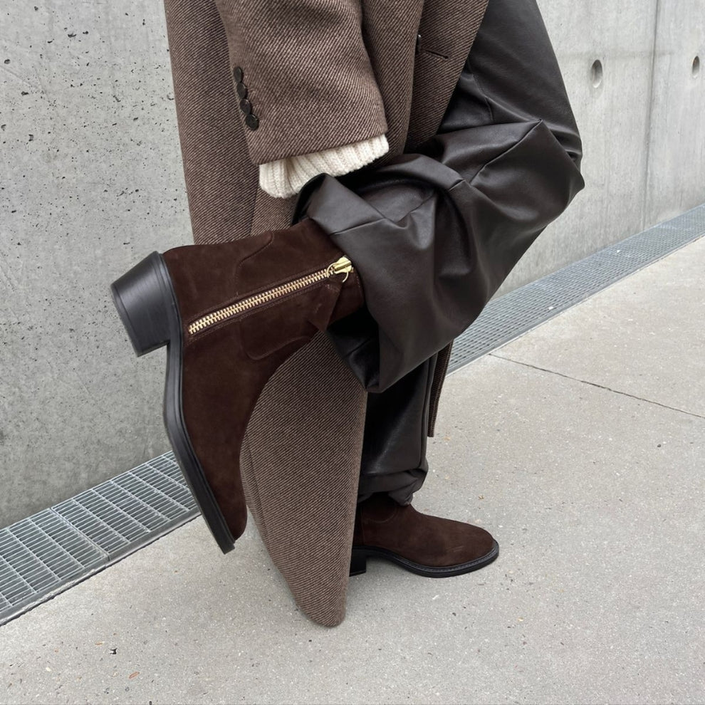 COPENHAGEN SHOES Støvler - The Sound Suede Støvler i Dark Brown