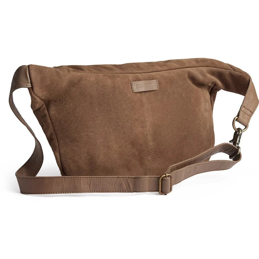 Depeche Bumbag - 17366 Bilbao Ruskind Bumbag i Dark Mud