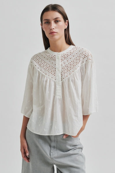 Second Female Bluse - Ericae Bluse i White Alyssum