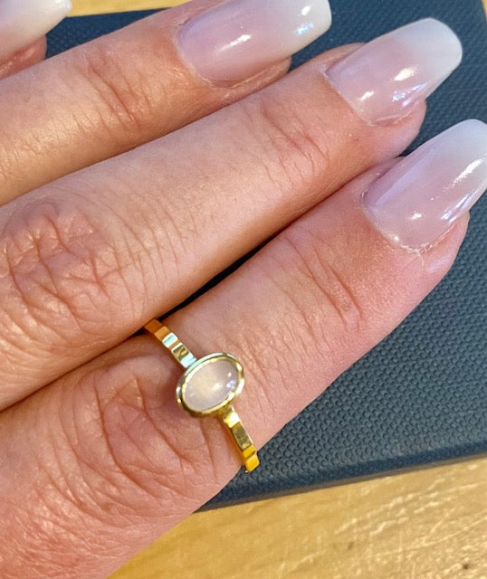 Pernille Corydon - Shine Rose Ring med Rosenkvartz sten i Guld