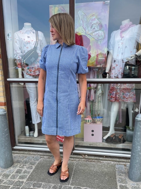 Nümph Kjole - NuPernille Kjole i Medium Blue Denim