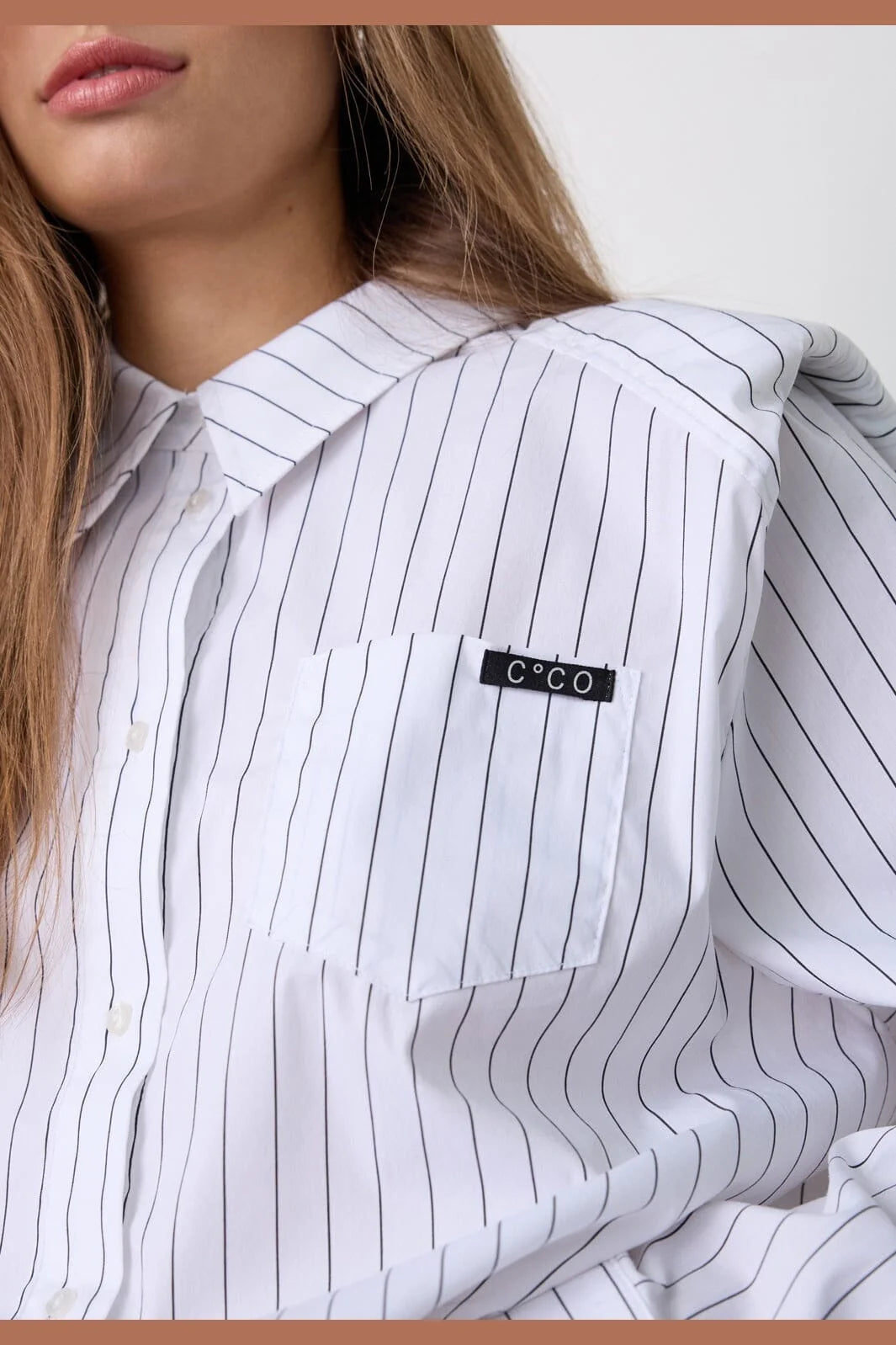 Co´couture Skjorte - RivenCC Shoulder Skjorte i Hvid Strib
