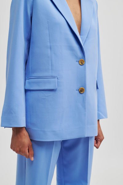 Second Female - Levien Klassiske Blazer i Cornflower Blue
