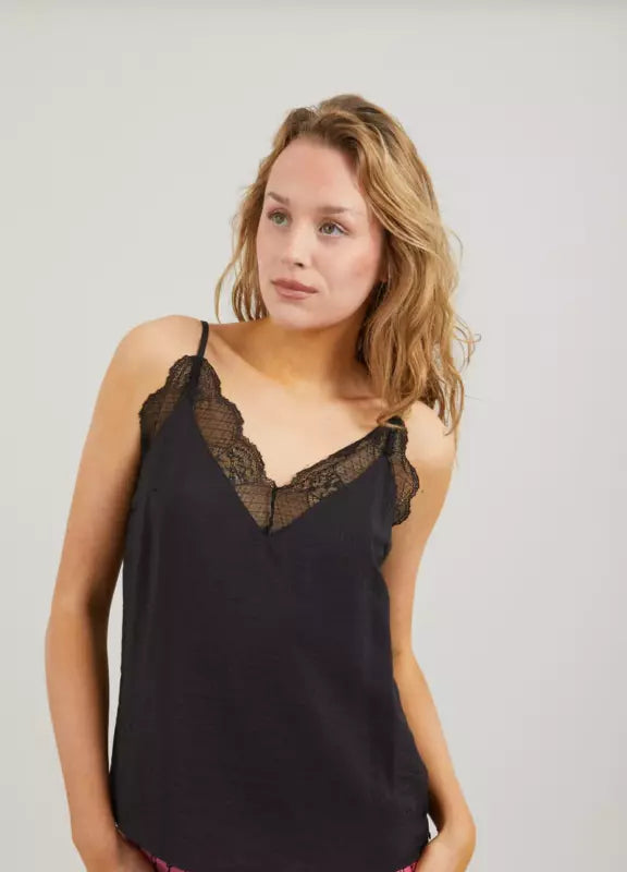 Coster Copenhagen - CC Heart Luna Woven Lace Top i Sort